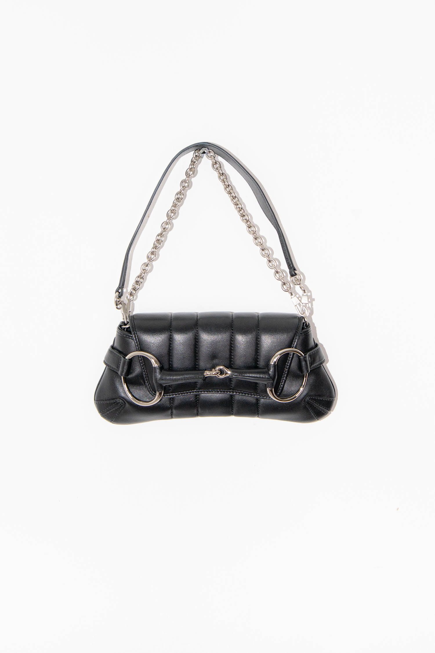 Thumbnail of http://Gucci%20Horsebit%20Chain%20kleine%20Schultertasche%20in%20Schwarz