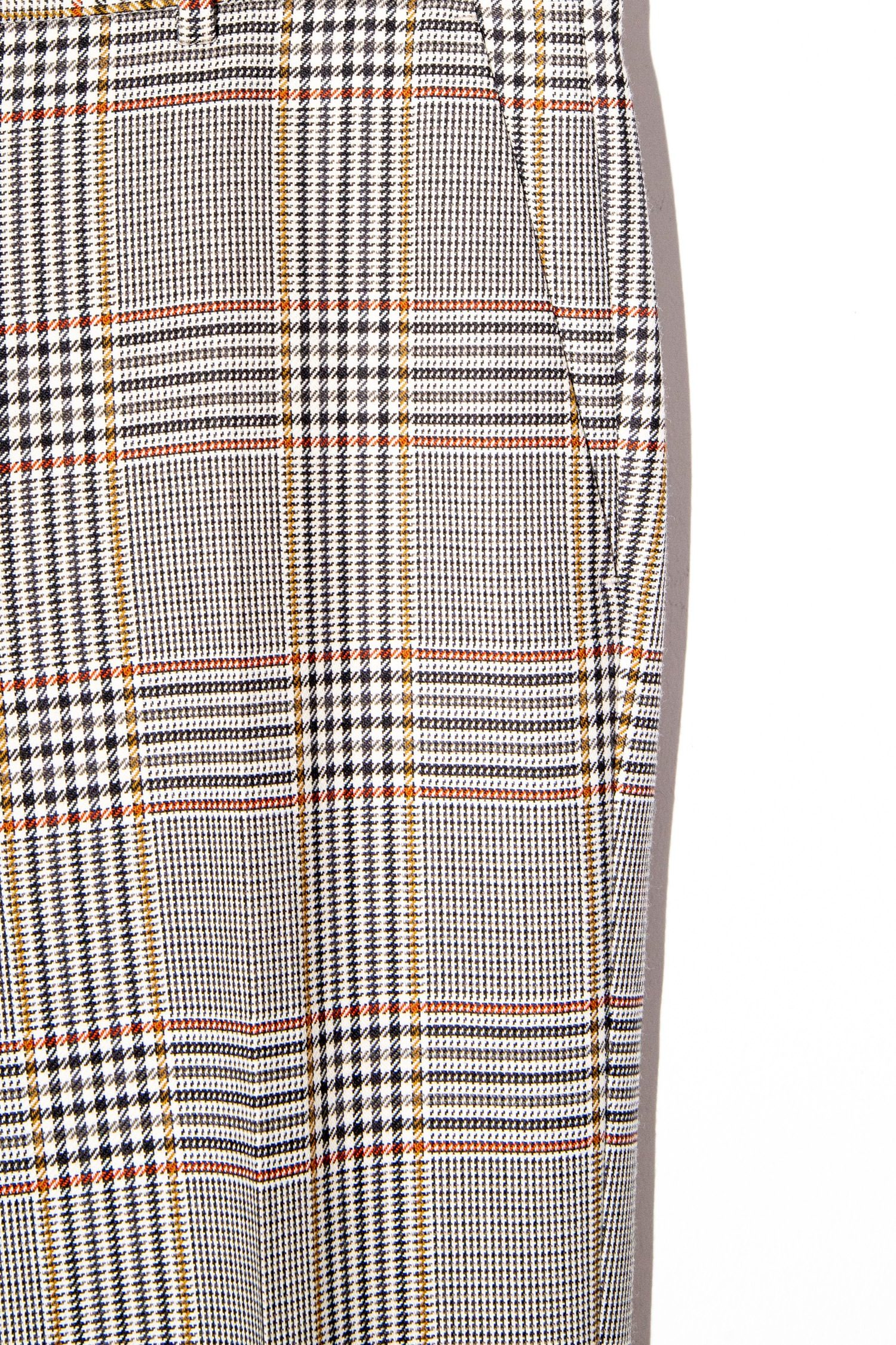 Thumbnail of http://Gucci%20Hose%20mit%20Karomuster%20in%20Beige%20und%20Braun