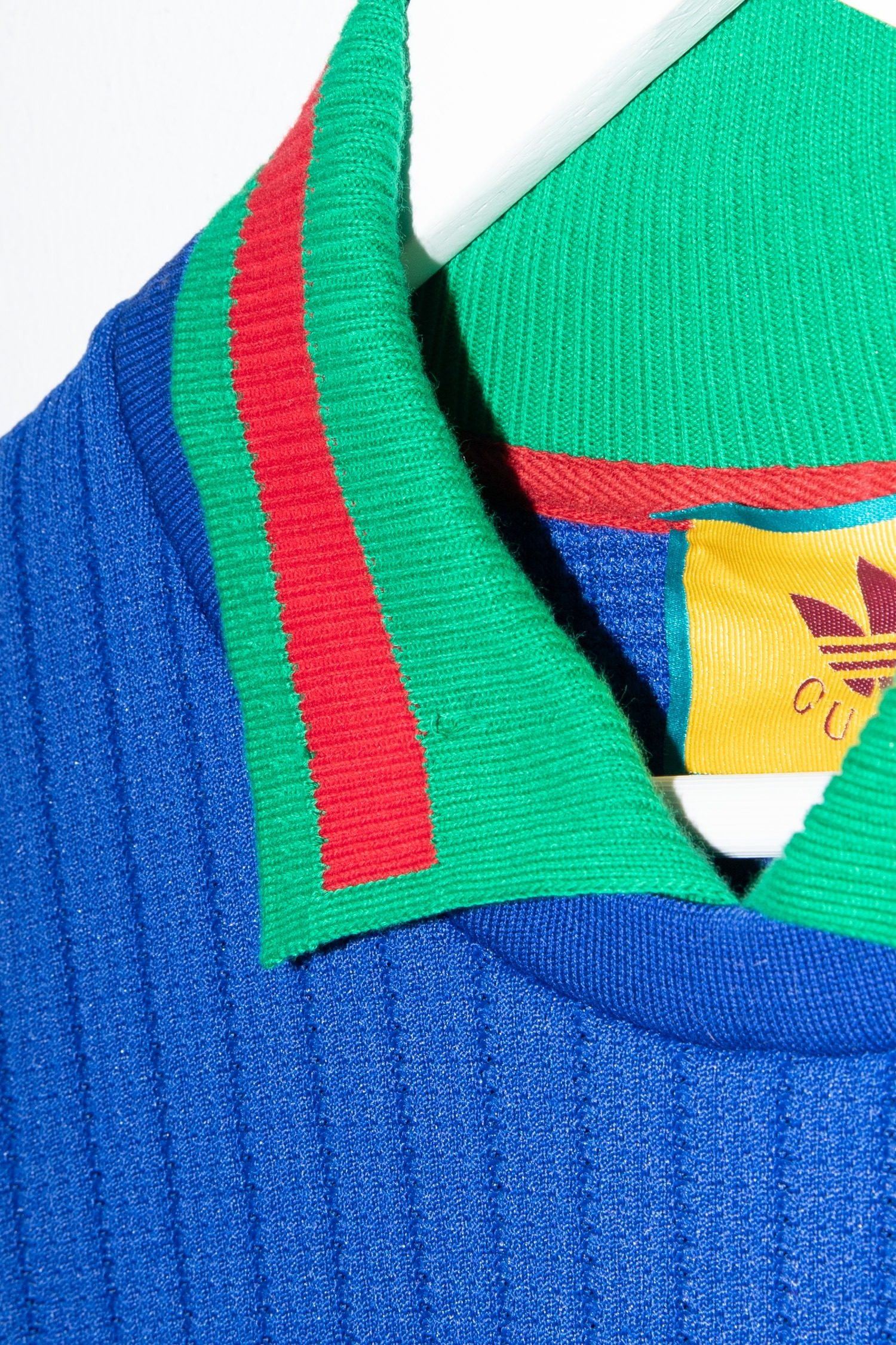 Thumbnail of http://Gucci%20x%20Adidas%20Polohemd%20in%20Kobaldblau