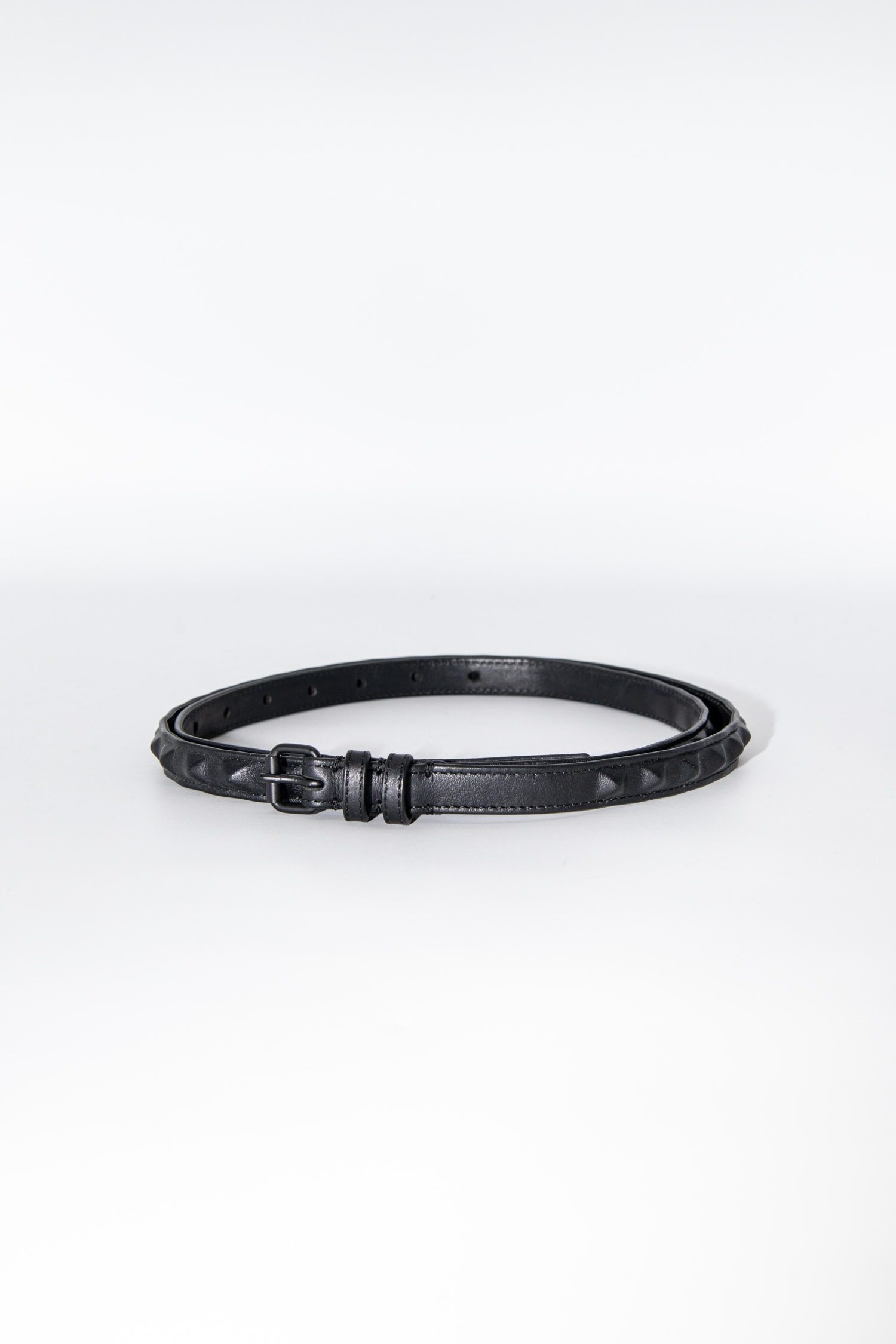 Thumbnail of http://Haider%20Ackermann%20schmaler%20Nietengürtel%20in%20Schwarz