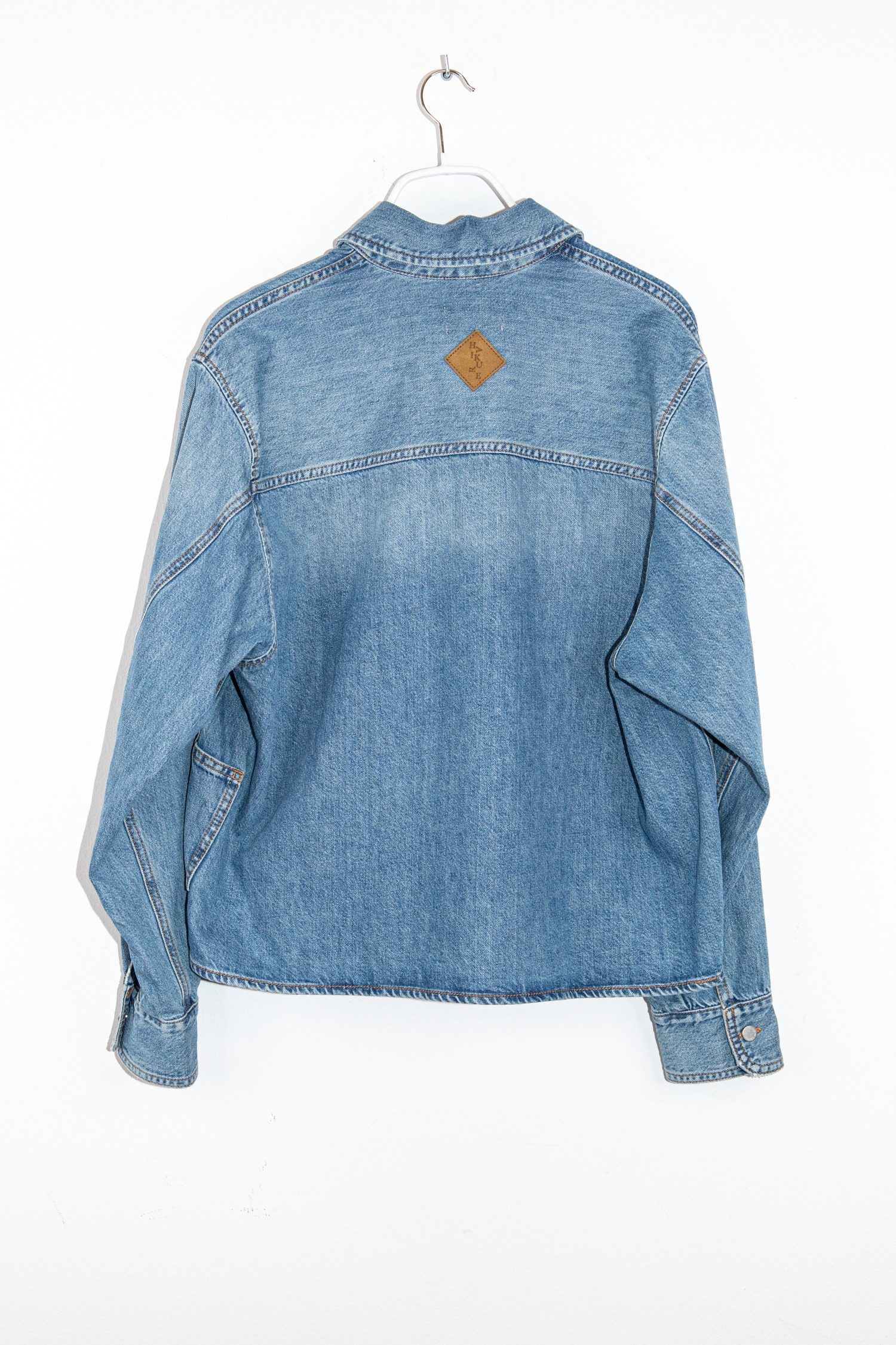Thumbnail of http://Haikure%20„Wanda“%20Hemd%20aus%20Denim%20in%20Blau