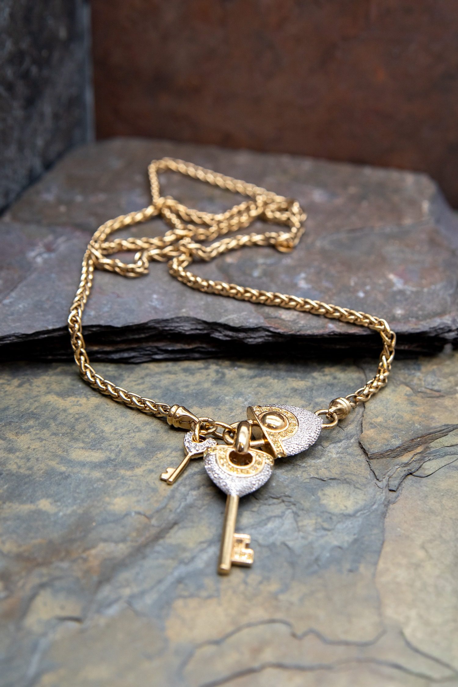 Thumbnail of http://Henkel%20&%20Grosse%20Vintage%20Halskette%20in%20Gold