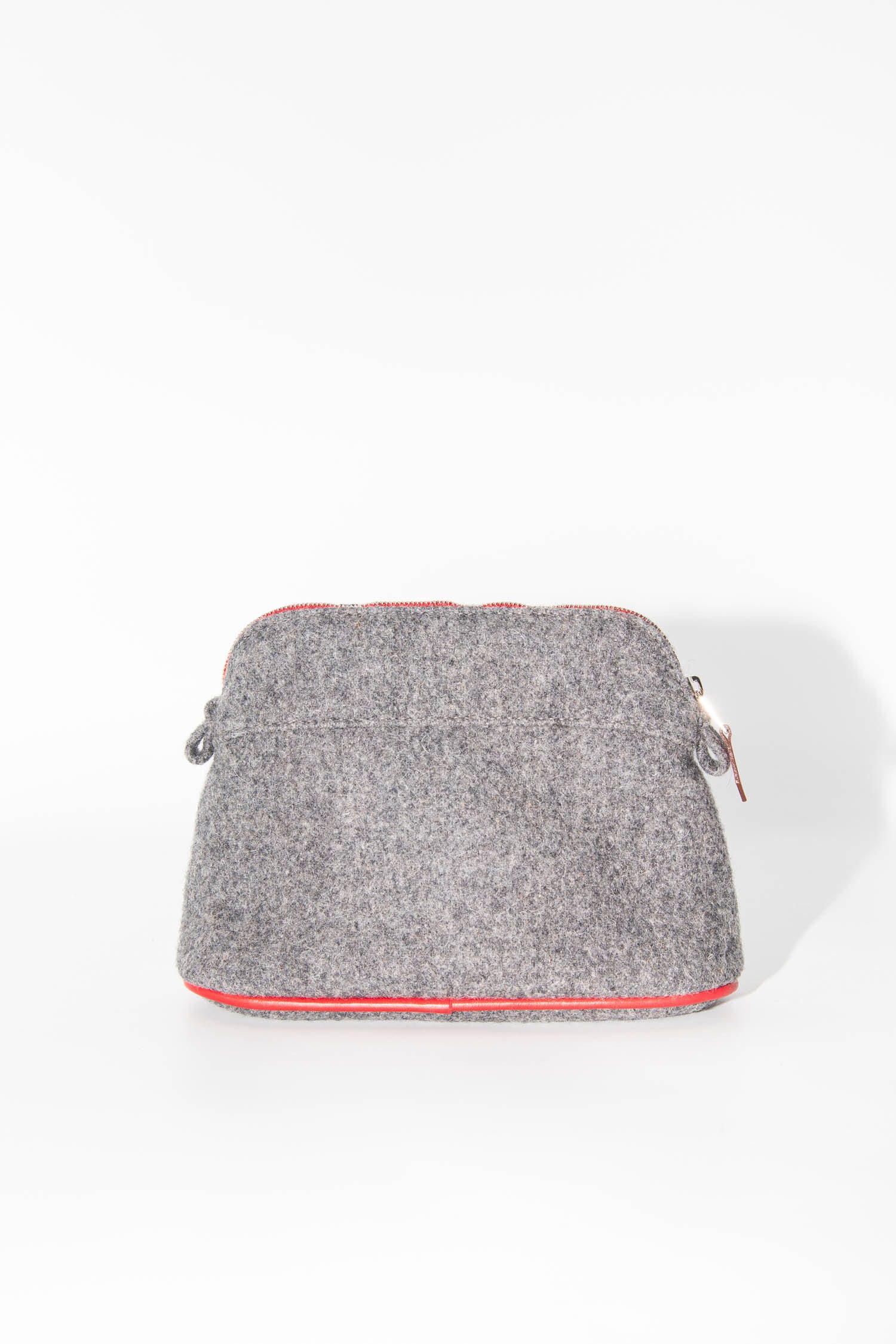Thumbnail of http://Hermès%20Vintage%20Mini%20Bolide%20kleines%20Etui%20in%20Grau