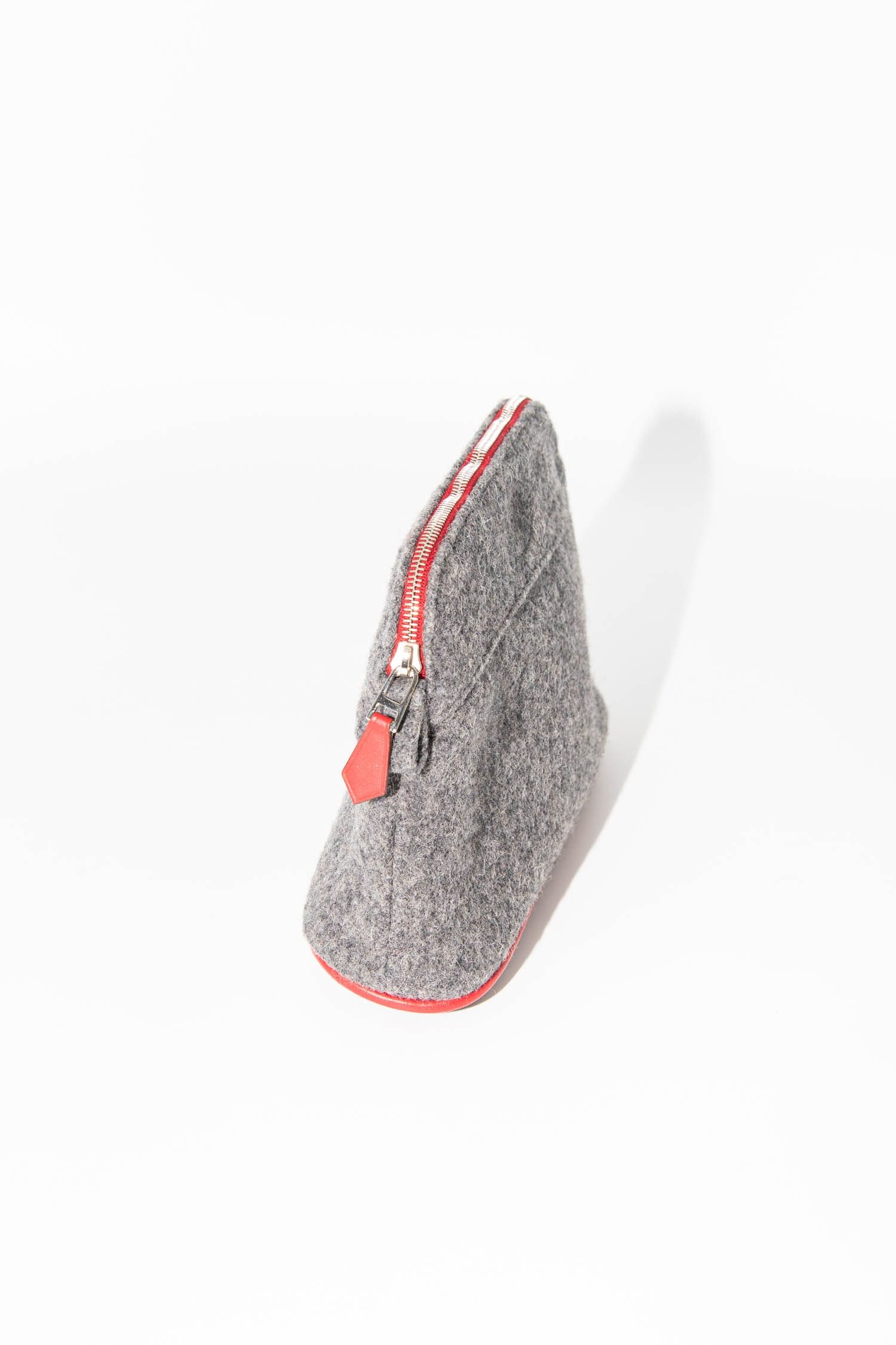 Thumbnail of http://Hermès%20Vintage%20Mini%20Bolide%20kleines%20Etui%20in%20Grau