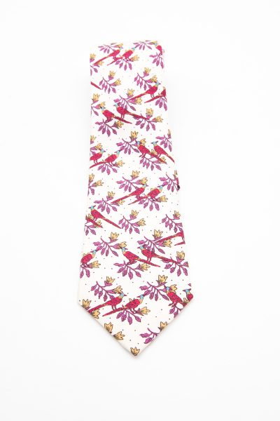 Hermès Krawatte mit Vögeln in Cremeweiß und Purpur