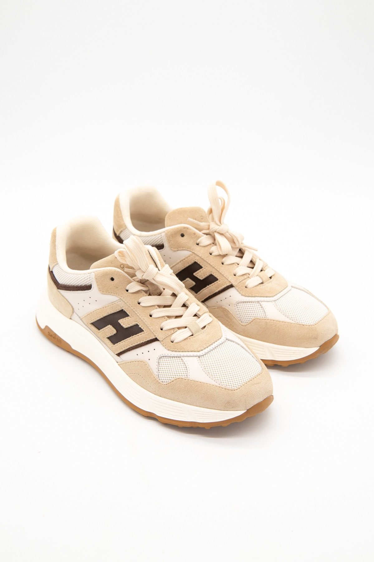 Thumbnail of http://Hogan%20Hyperlight%20Sneaker%20in%20Ecru,%20Beige%20und%20Braun