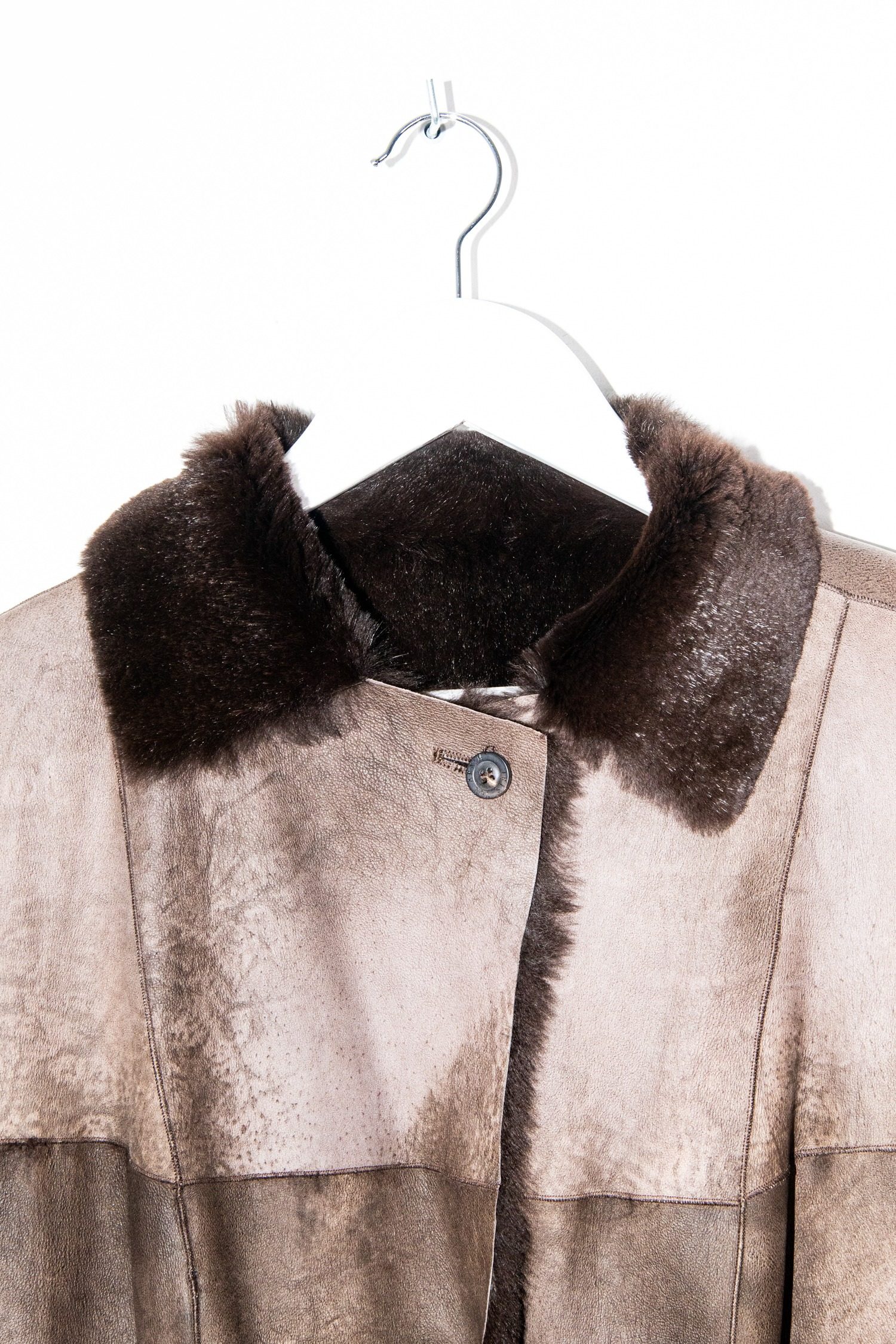 Thumbnail of http://Iris%20vor%20Arnim%20Lederjacke%20in%20Braungrau