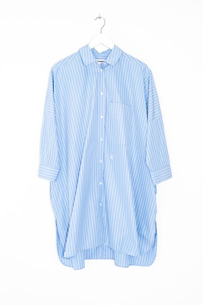 Jil Sander "Sunday Stripes" Hemdblusenkleid in Hellblau und Weiß