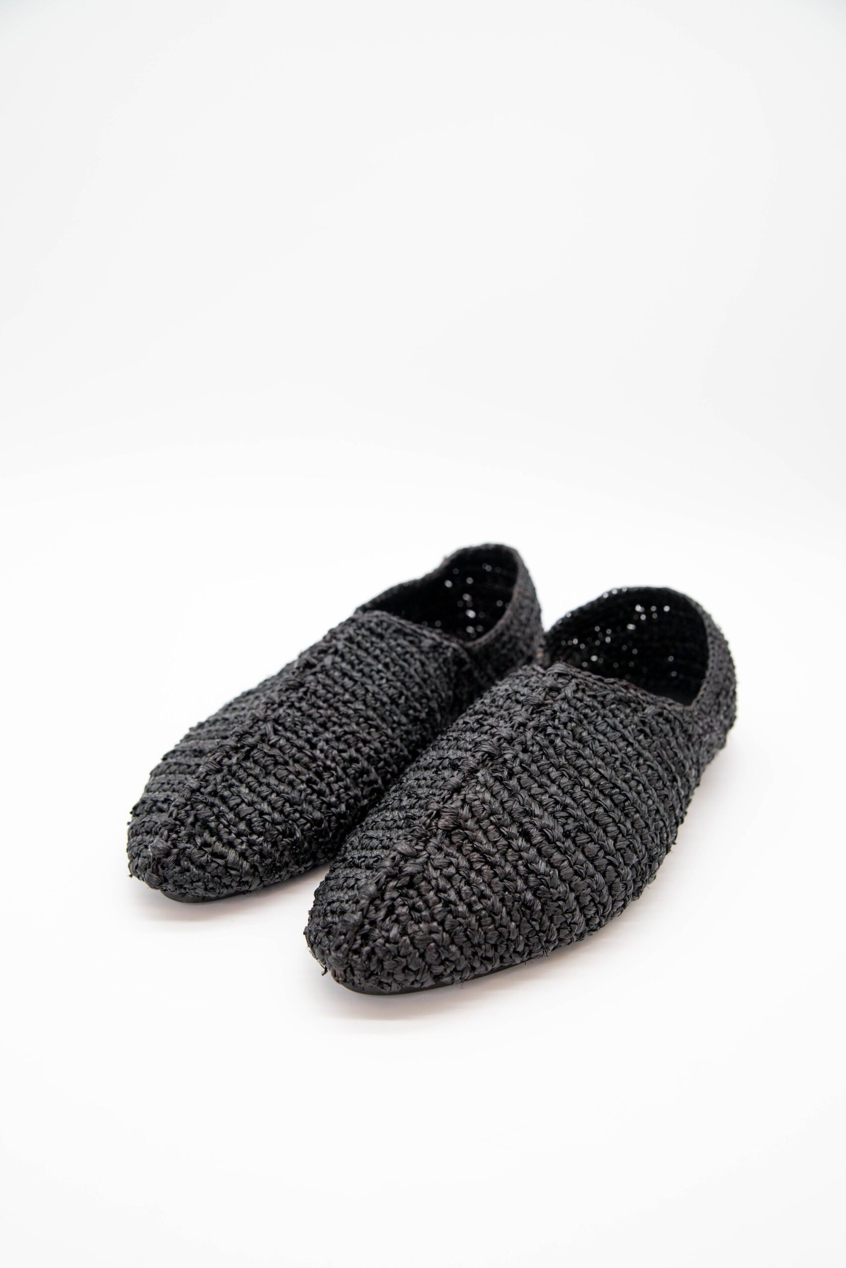 Thumbnail of http://Jil%20Sander%20Slipper%20mit%20Häkelmuster%20in%20Schwarz