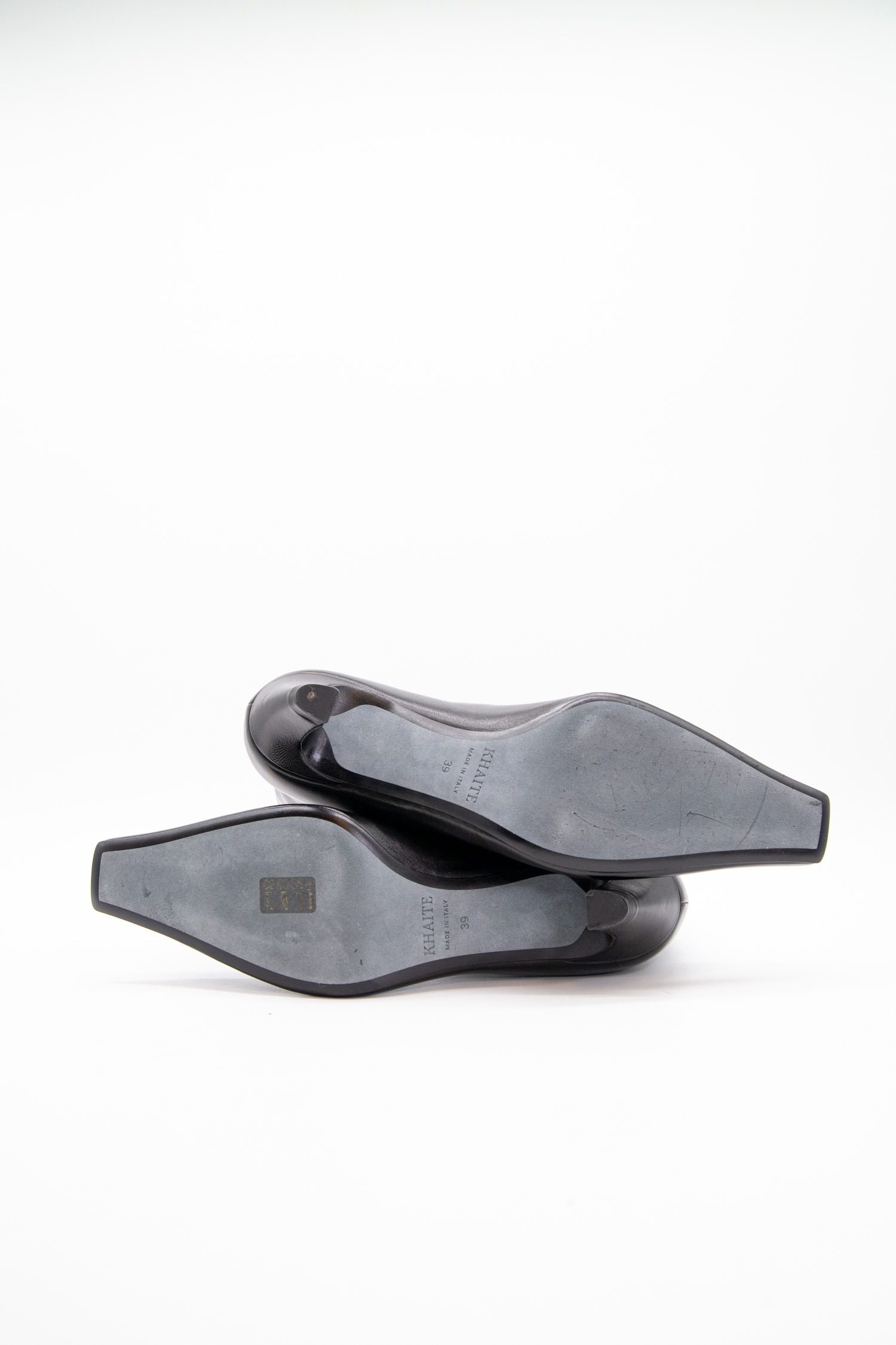 Thumbnail of http://Khaite%20Arizona%20Stiefeletten%20aus%20Leder%20in%20Schwarz