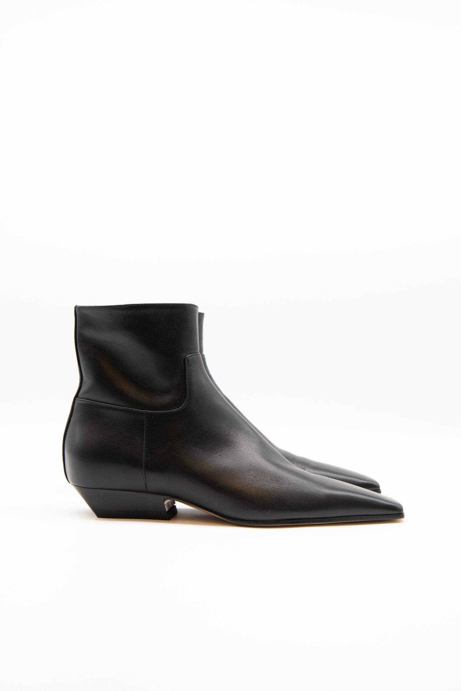 Khaite "Marfa" Stiefeletten in Schwarz
