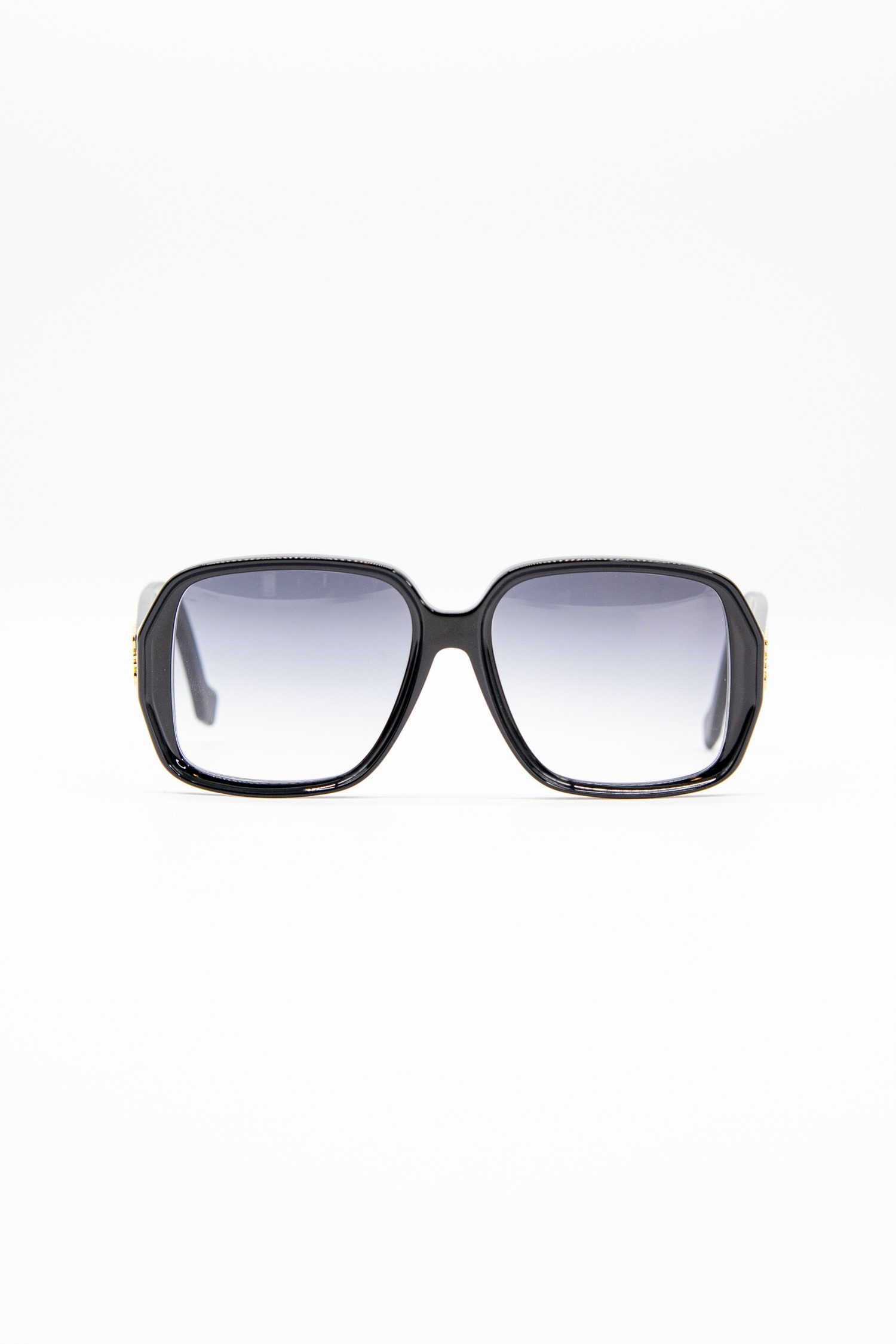 Thumbnail of http://Loewe%20LW50041l%20Sonnenbrille%20in%20Schwarz