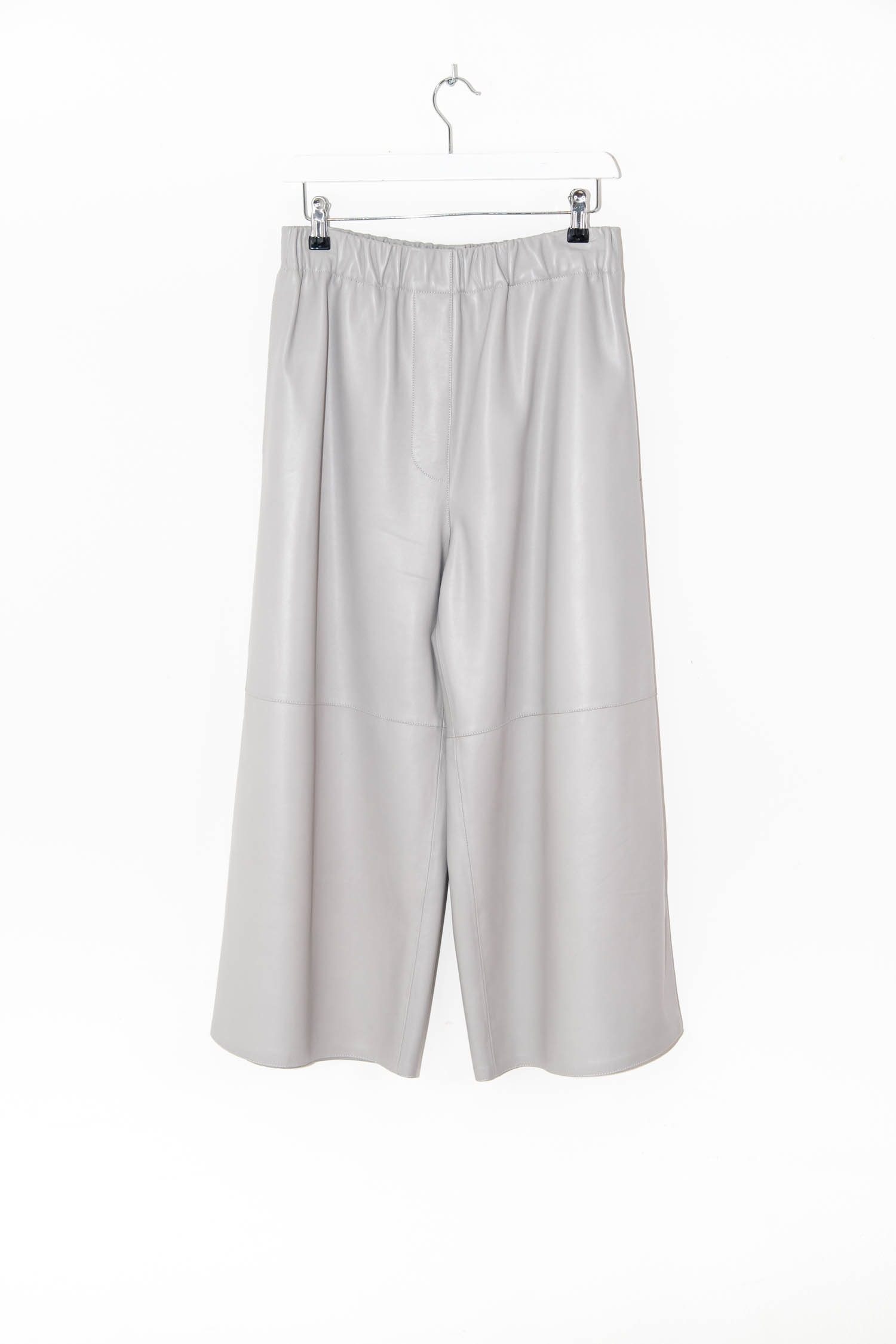 Thumbnail of http://Loewe%20Culotte%20Lederhose%20in%20Hellgrau