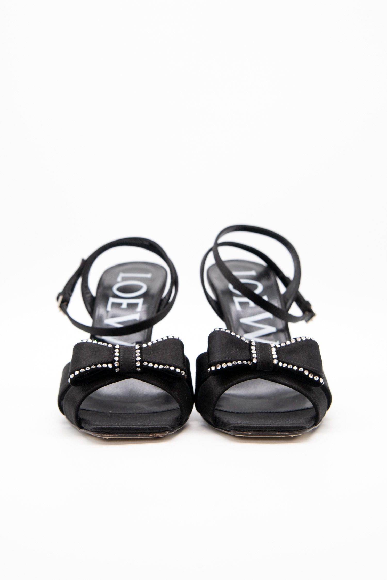 Thumbnail of http://Loewe%20Sandaletten%20mit%20Schleife%20in%20Schwarz