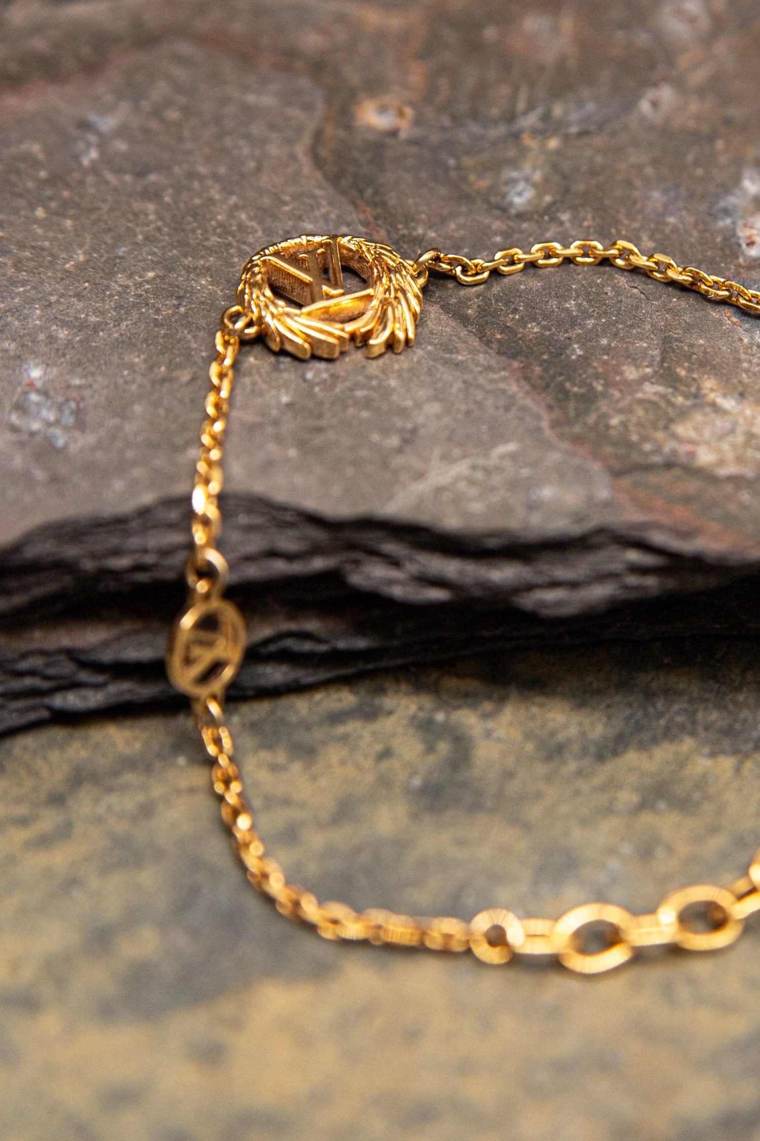 Thumbnail of http://Louis%20Vuitton%20Armband%20in%20Gold