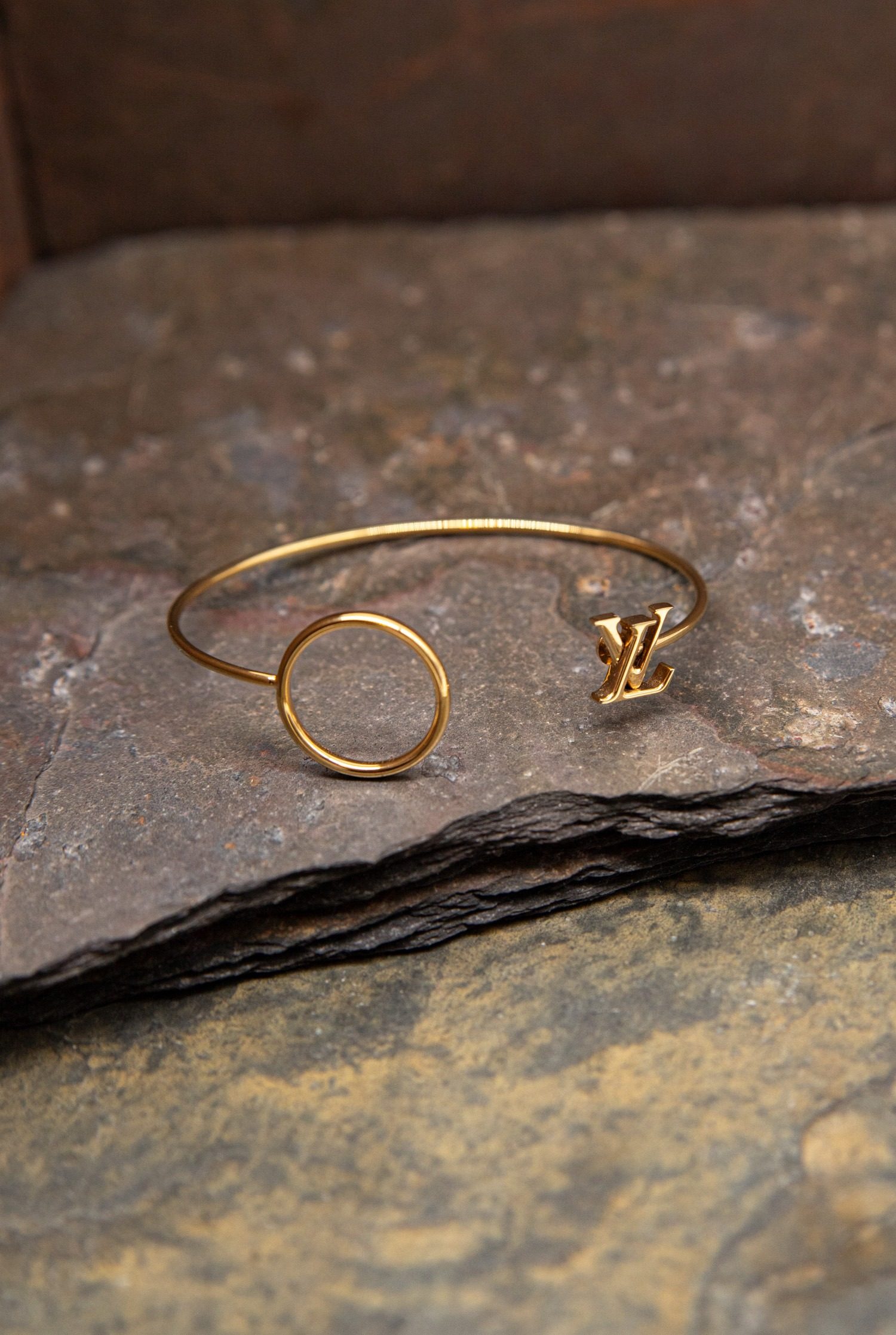 Thumbnail of http://Louis%20Vuitton%20Armreif%20in%20Gold