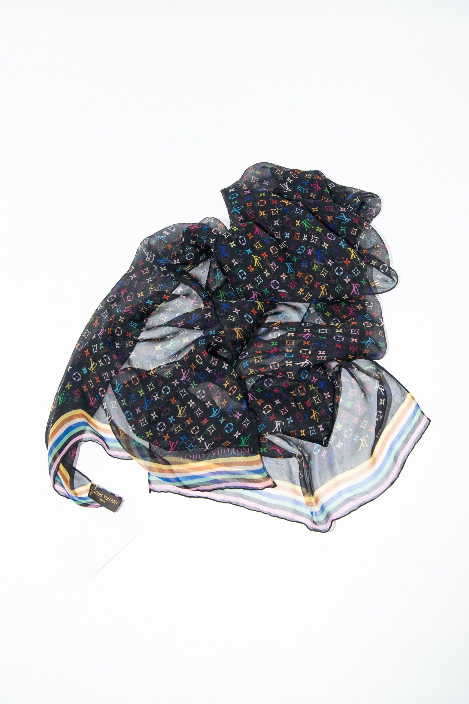 Thumbnail of http://Louis%20Vuitton%20Seidenschal%20mit%20buntem%20Monogramm%20in%20Schwarz