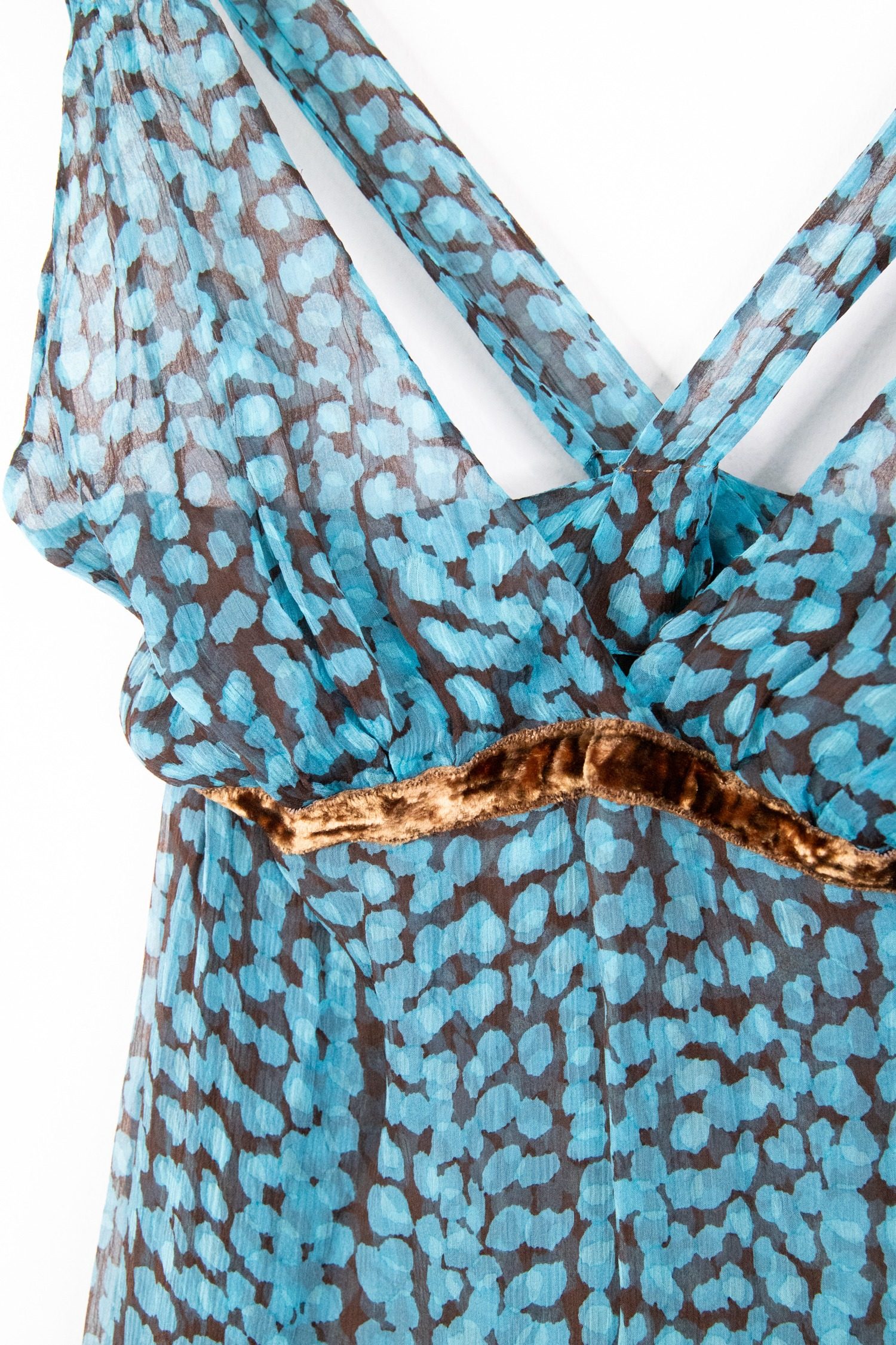 Thumbnail of http://Louis%20Vuitton%20Minkleid%20mit%20Muster%20in%20Blau%20und%20Braun