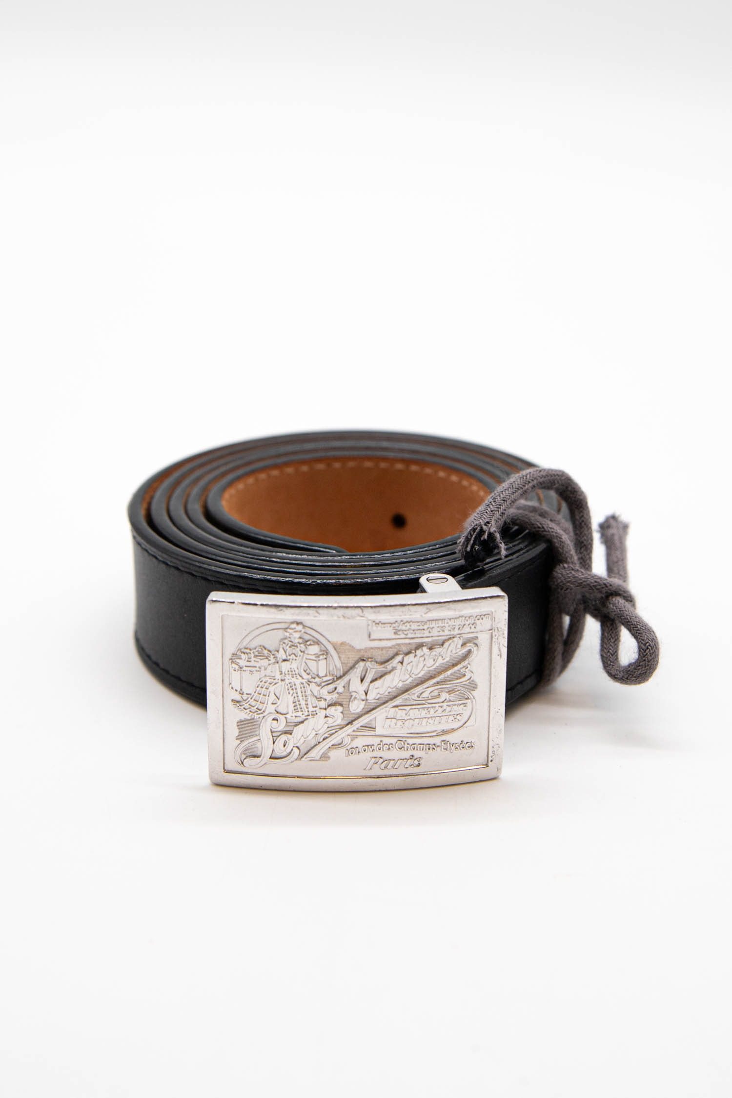 Thumbnail of http://Louis%20Vuitton%20Gürtel%20in%20Schwarz%20und%20Silber