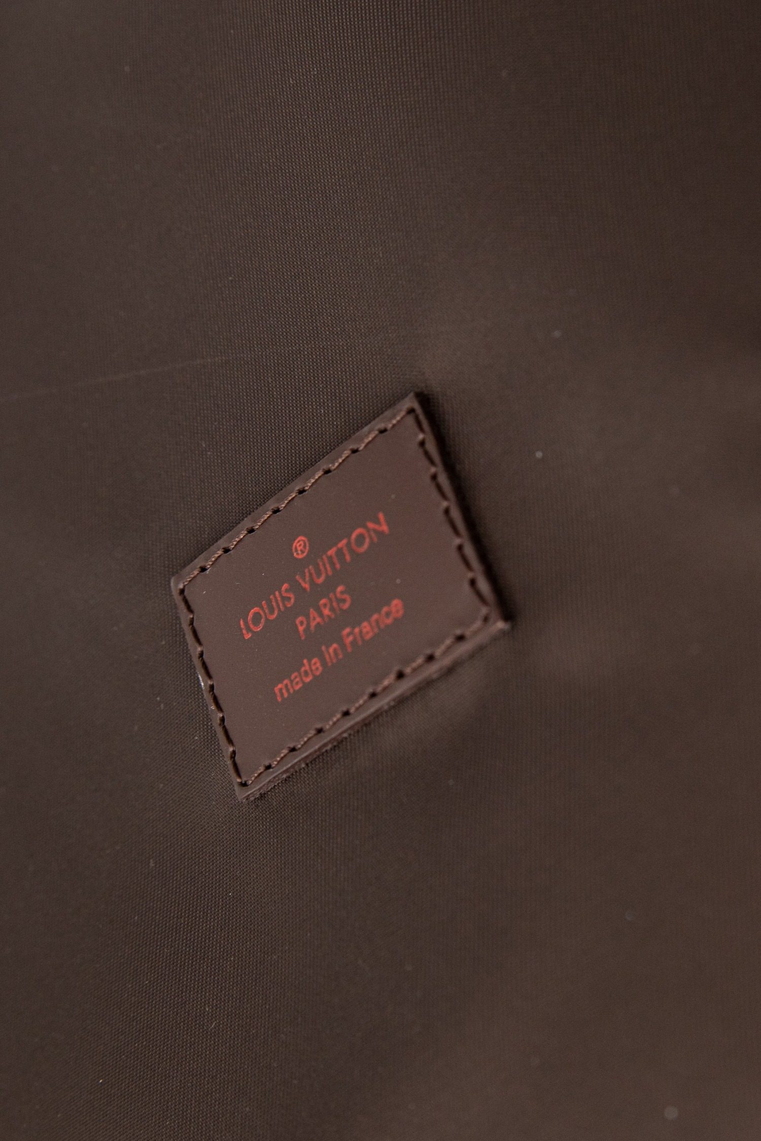 Thumbnail of http://Louis%20Vuitton%20Neo%20Eole%2055%20Reisetasche%20in%20braunem%20Canvas