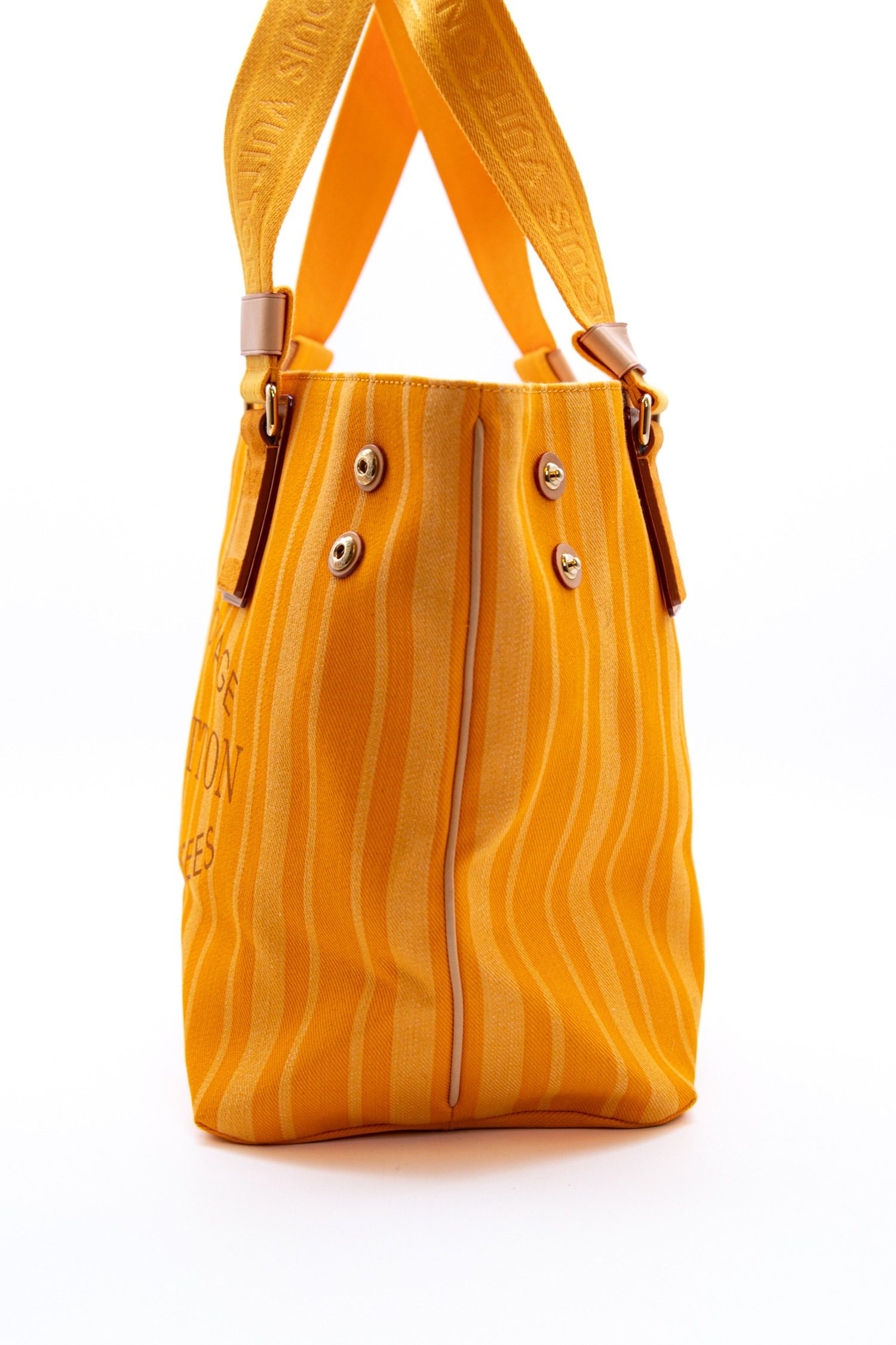 Thumbnail of http://Louis%20Vuitton%20Articles%20de%20Voyage%20Cabas%20Tasche%20in%20Orange