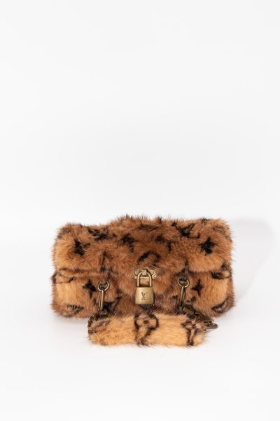 Louis Vuitton "Les Extraordinaires Mini Papillon" Handtasche mit Fell