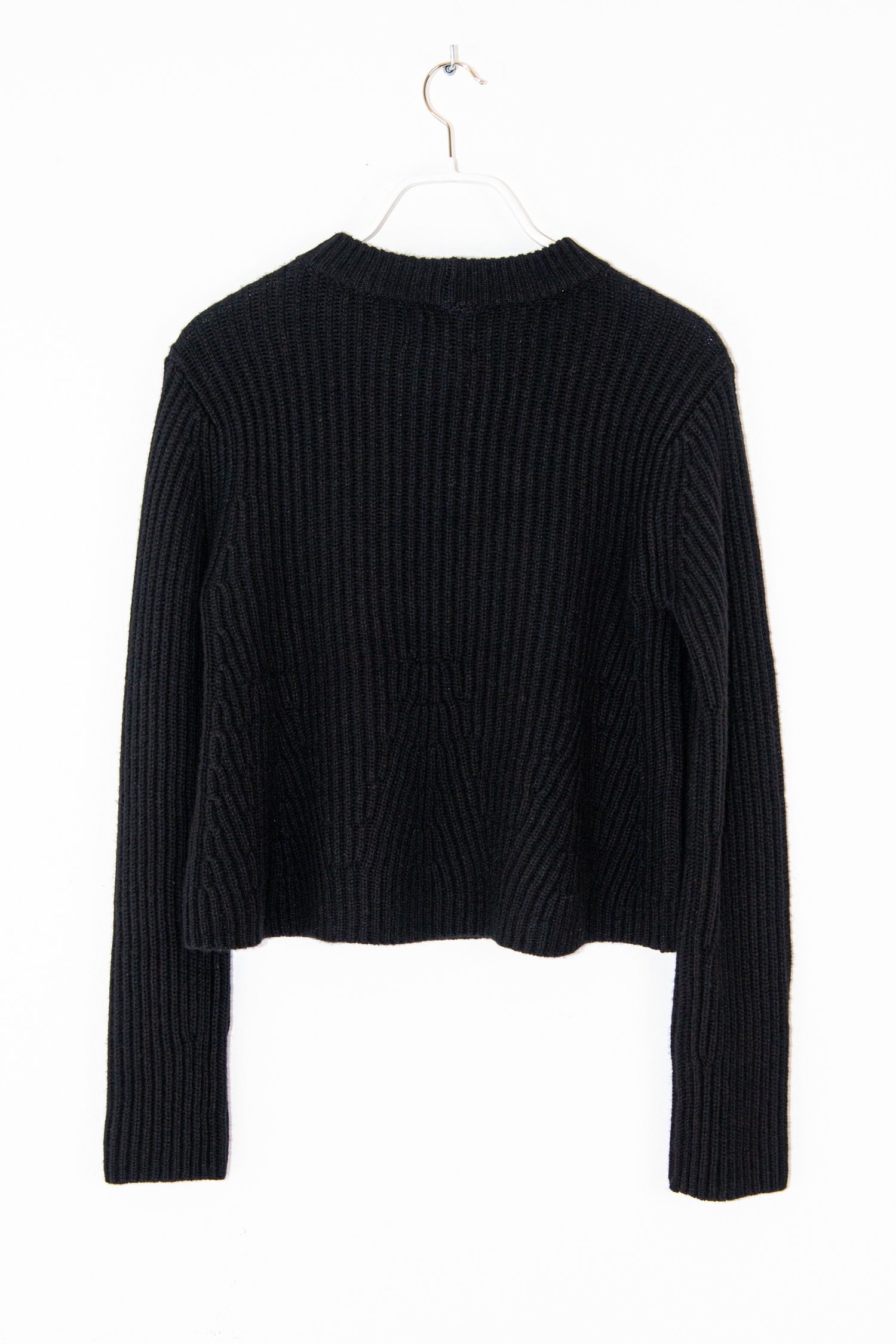 Thumbnail of http://Loulou%20Studio%20Cosmo%20Strickpullover%20in%20Schwarz
