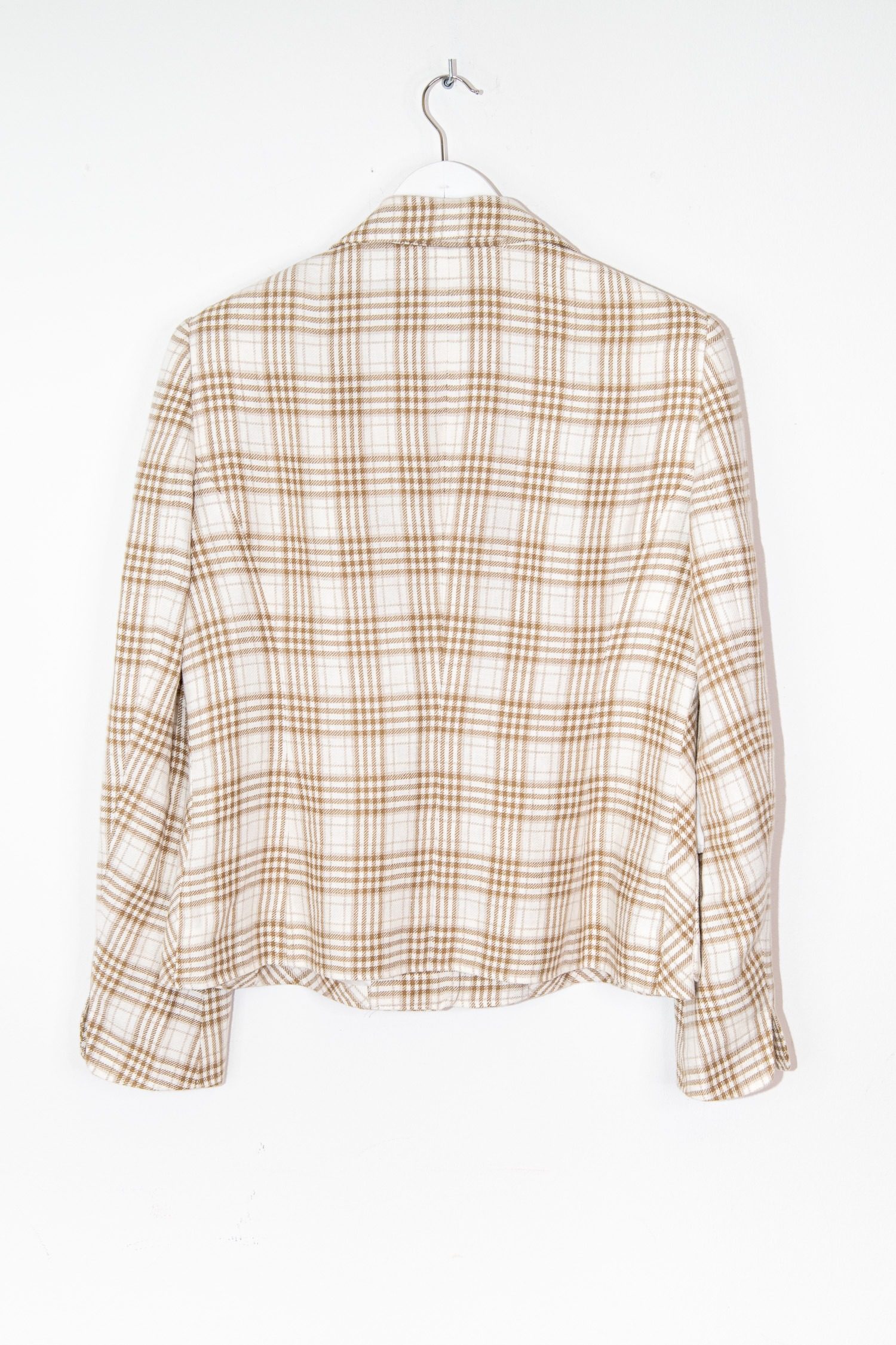 Thumbnail of http://Maison%20Common%20Blazer%20mit%20Karomuster%20in%20Ecru%20und%20Beige