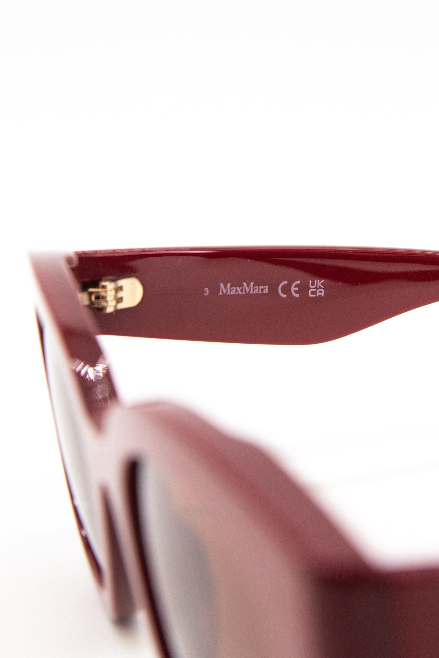Thumbnail of http://Max%20Mara%20Cat-Eye-Sonnenbrille%20in%20Bordeaux