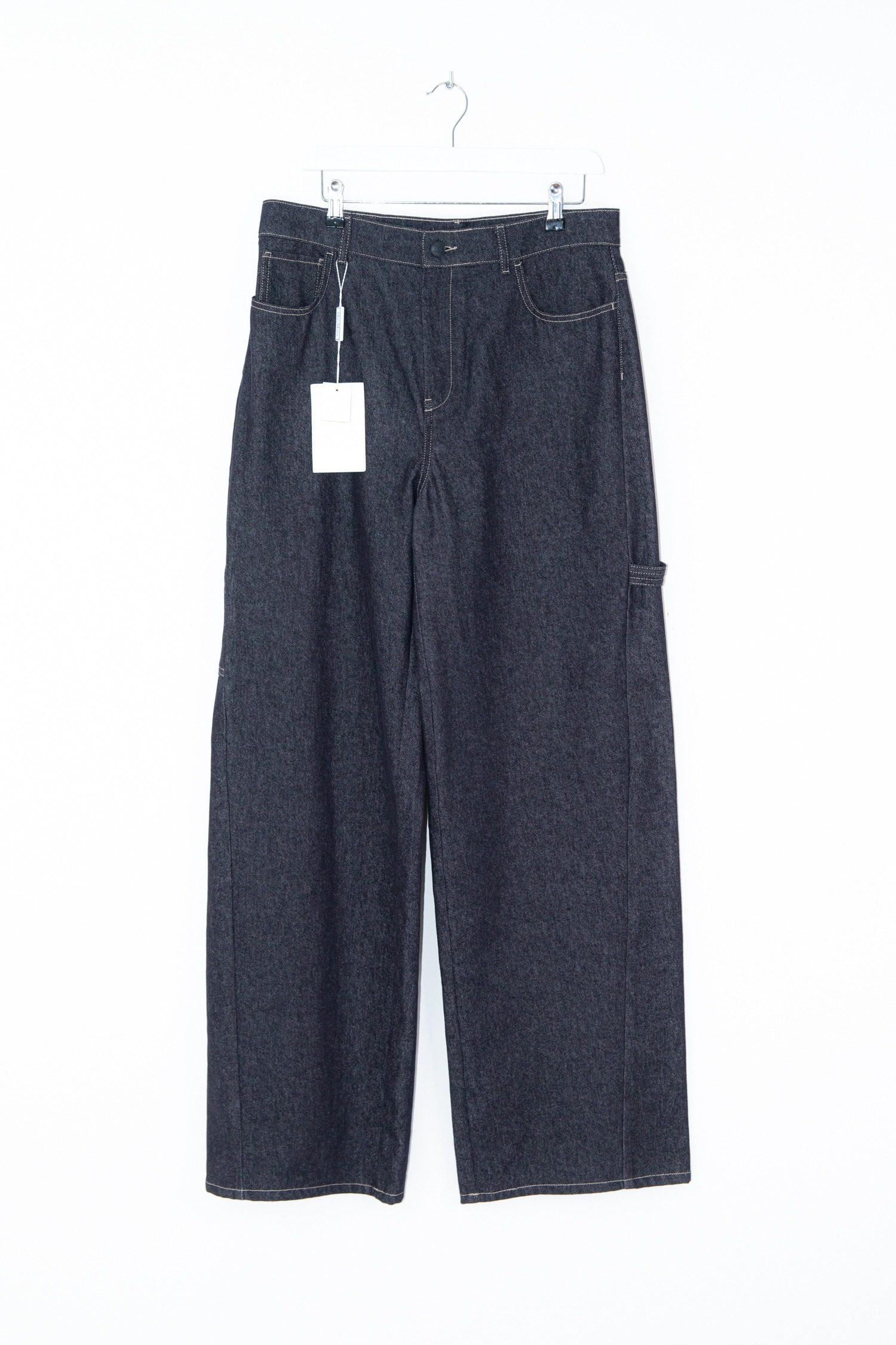 Thumbnail of http://Max%20Mara%20Jeans%20im%20Workwear-Look%20in%20Dunkelblau