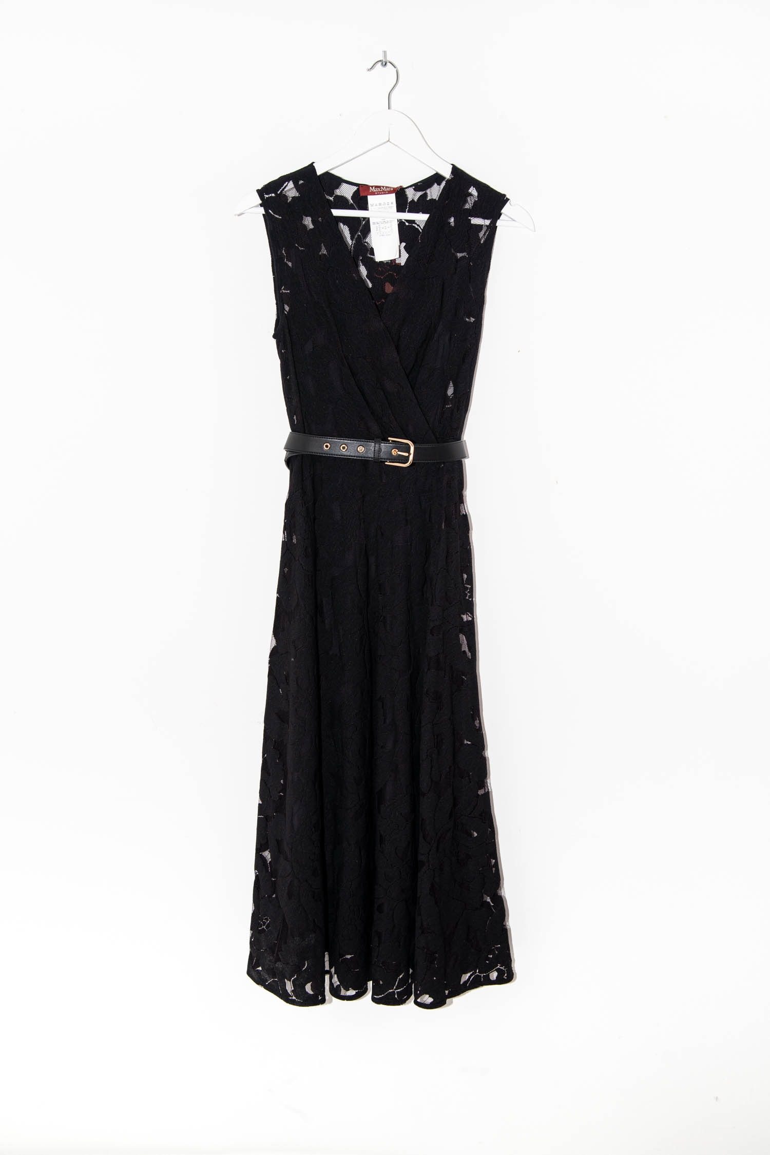Thumbnail of http://Max%20Mara%20Liriche%20Maxikleid%20mit%20Gürtel%20in%20Schwarz