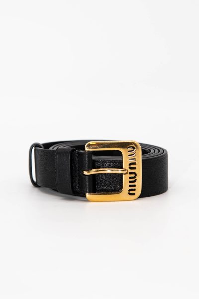 Miu Miu Gürtel mit goldener Schnalle in Schwarz