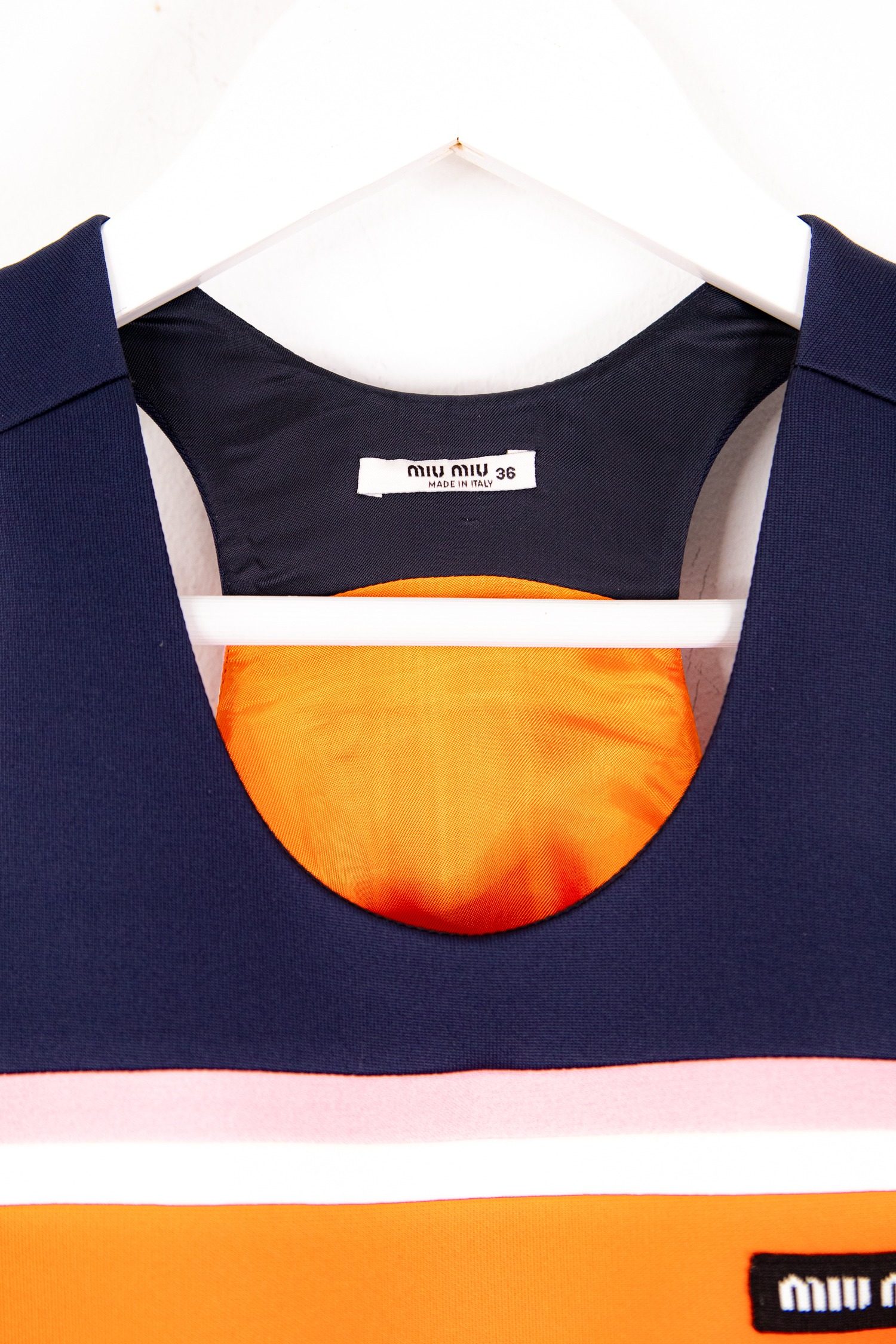 Thumbnail of http://Miu%20Miu%20Minikleid%20mit%20Schleife%20in%20Orange%20und%20Dunkelblau