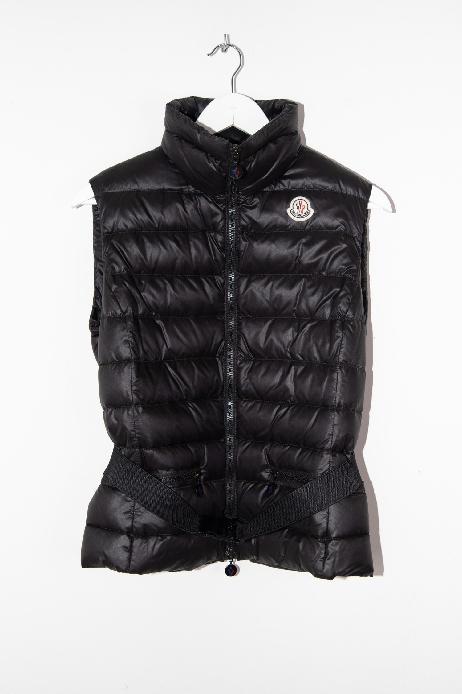Thumbnail of http://Moncler%20Gaelle%20Dauenweste%20mit%20Gürtel%20in%20Schwarz