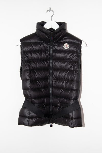 Moncler "Gaelle" Dauenweste mit Gürtel in Schwarz
