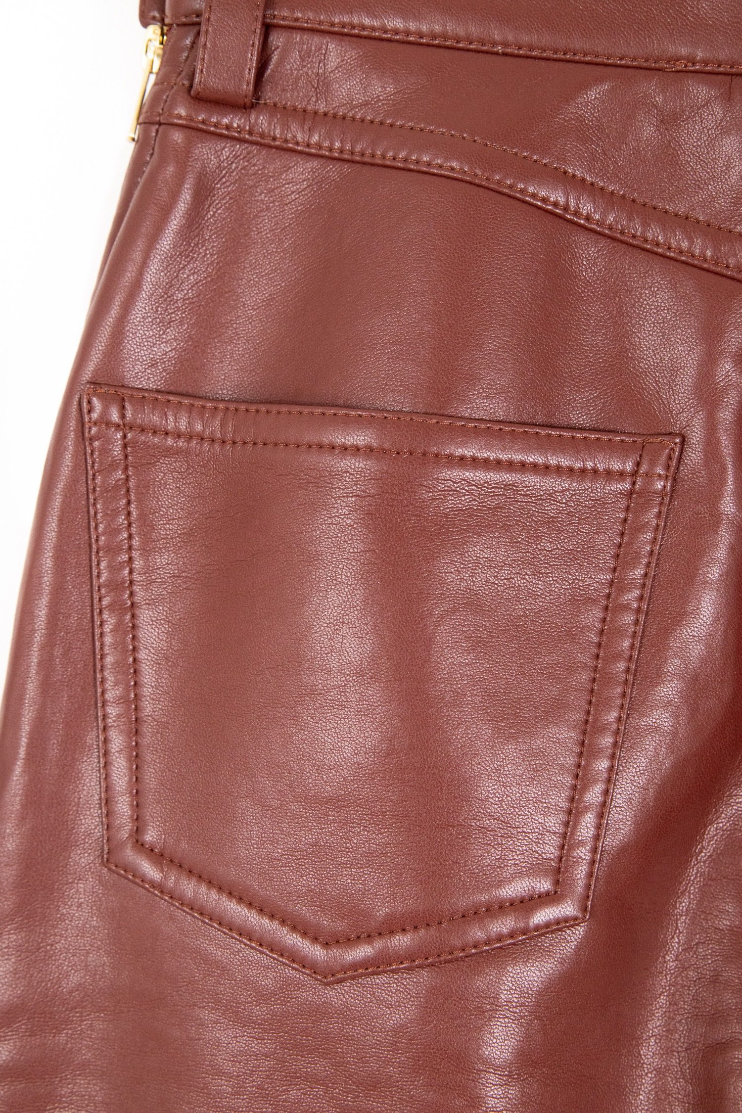 Thumbnail of http://Nanushka%20Shannon%20Hose%20in%20Kastanienbraun