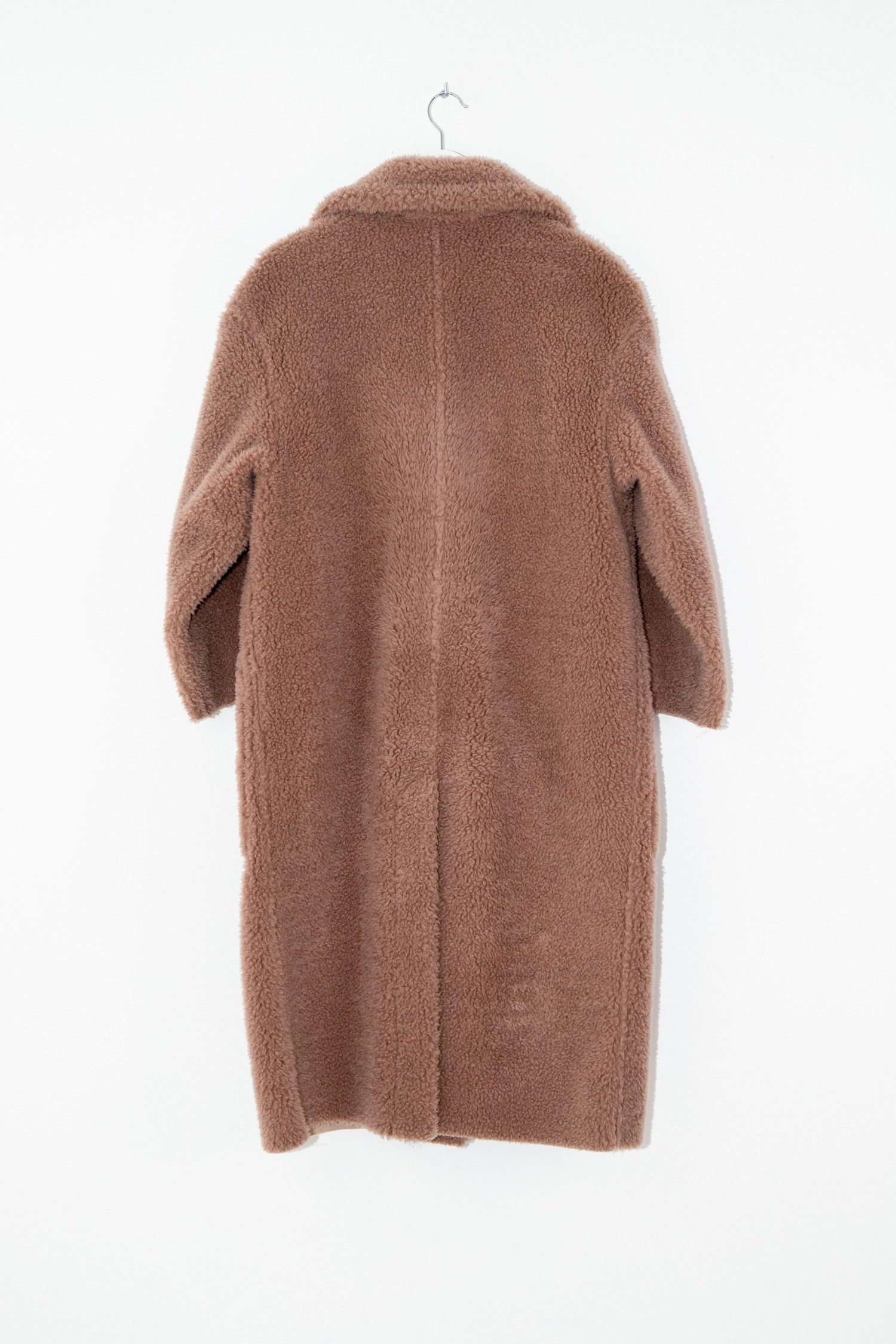 Thumbnail of http://Nanushka%20Teddymantel%20in%20Mauve