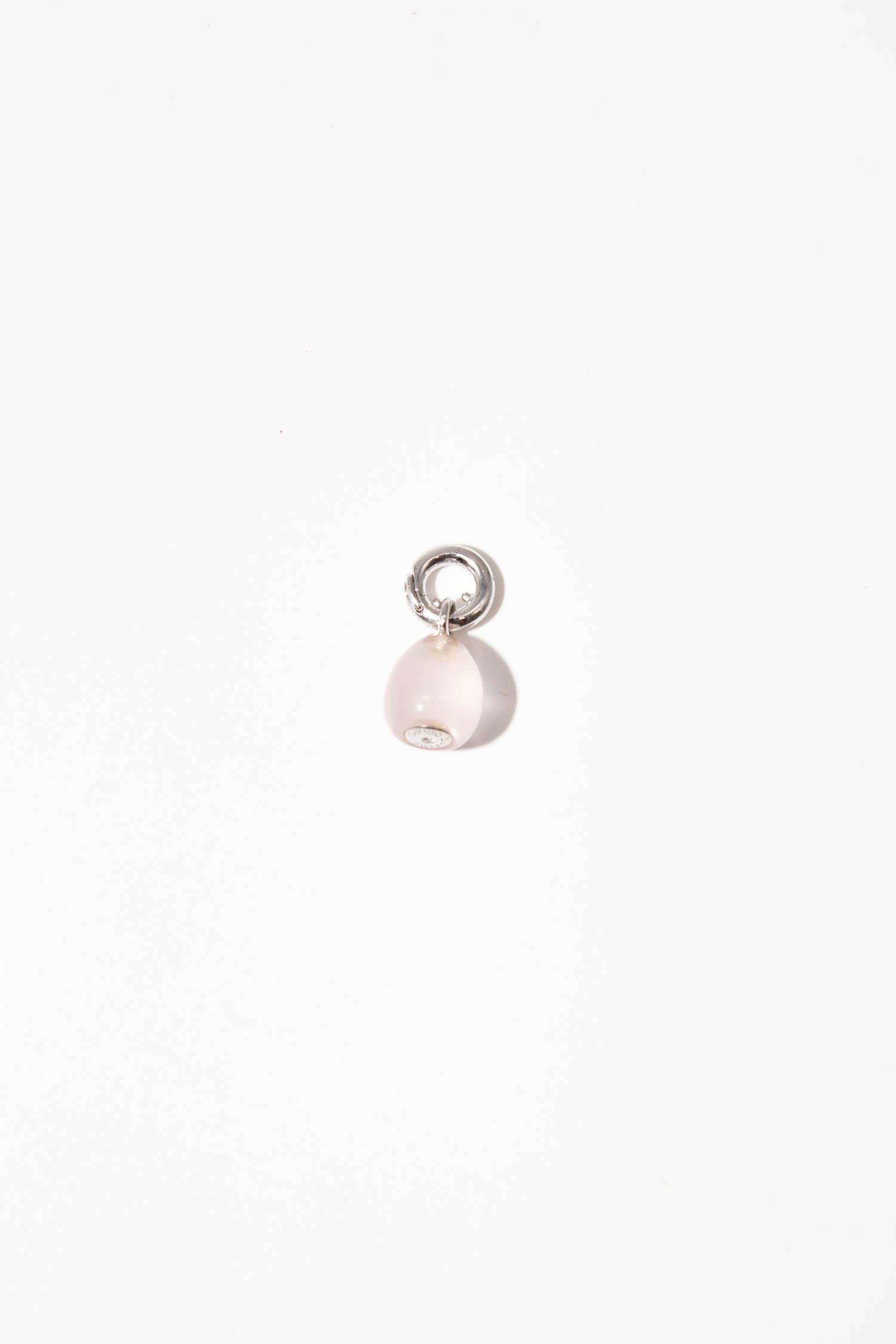 Thumbnail of http://Ole%20Lynggaard%20Sweet%20Drops%20Charm%20Anhänger%20in%20Rosé