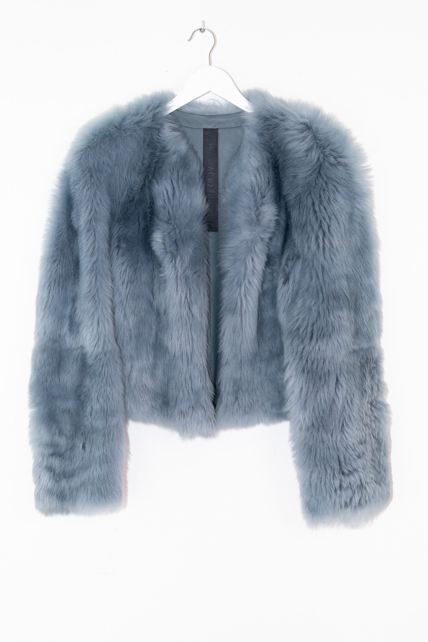 Thumbnail of http://Petar%20Petrov%20Felljacke%20in%20Blaugrau