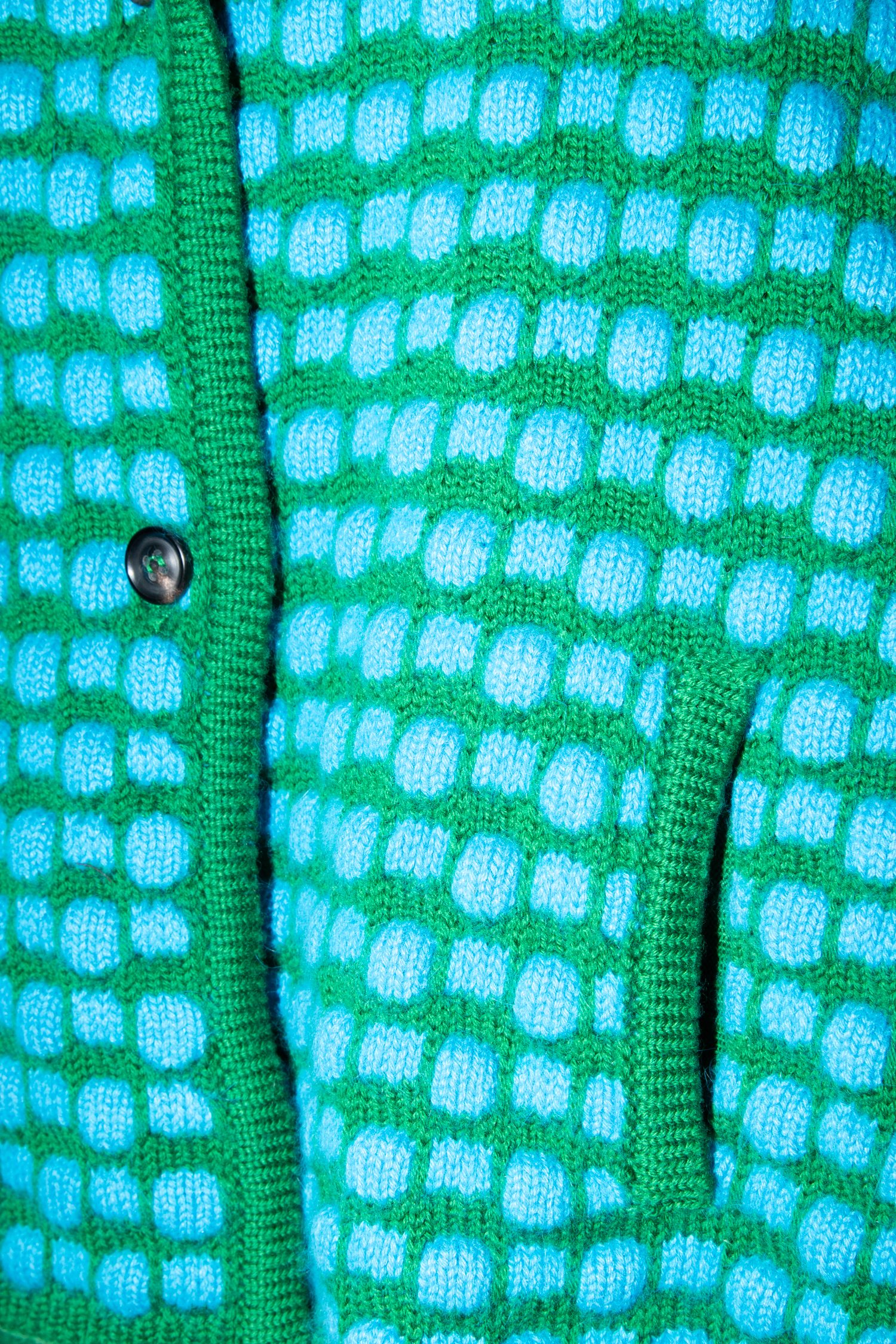 Thumbnail of http://Piazza%20Sempione%20Strickjacke%20in%20Azur%20und%20Grün