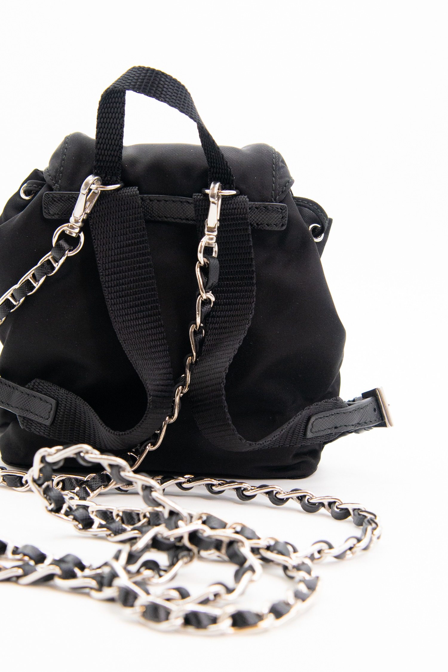 Thumbnail of http://Prada%20Re%20Nylon%20Mini%20Rucksack%20in%20Schwarz%20und%20Silber