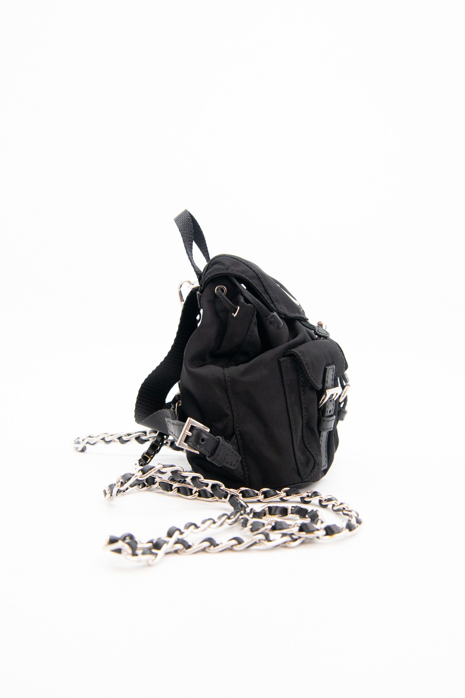 Thumbnail of http://Prada%20Re%20Nylon%20Mini%20Rucksack%20in%20Schwarz%20und%20Silber