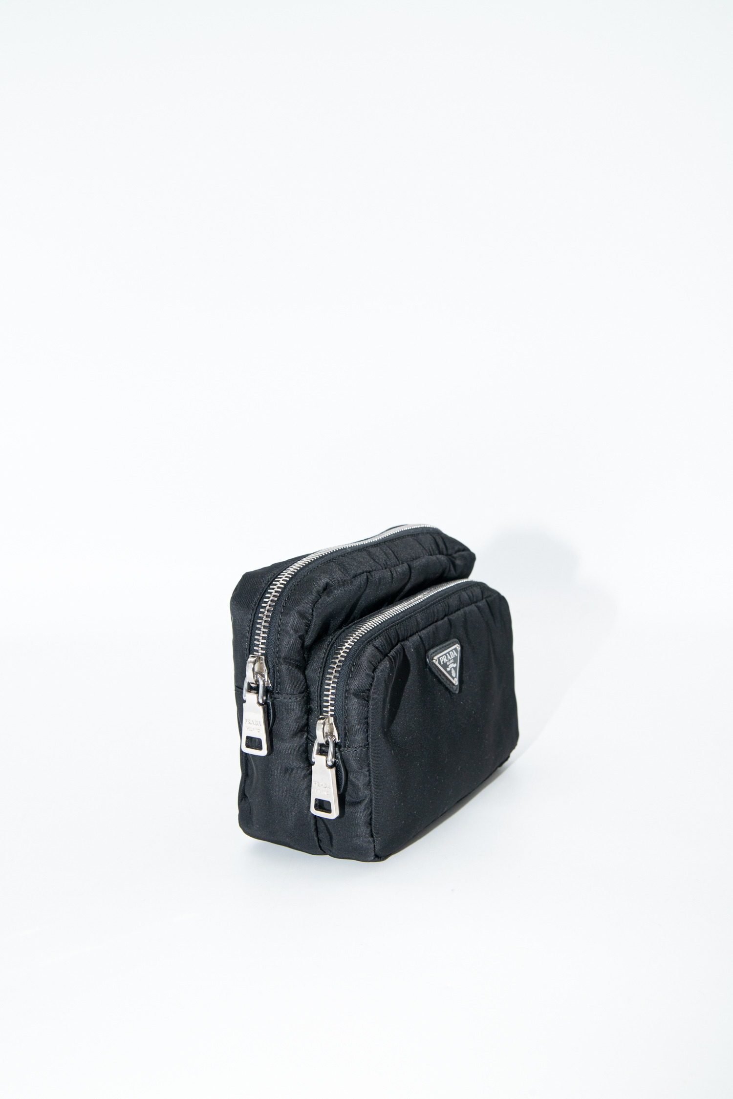 Thumbnail of http://Prada%20Re-Nylon%20Kosmetiktasche%20in%20Schwarz