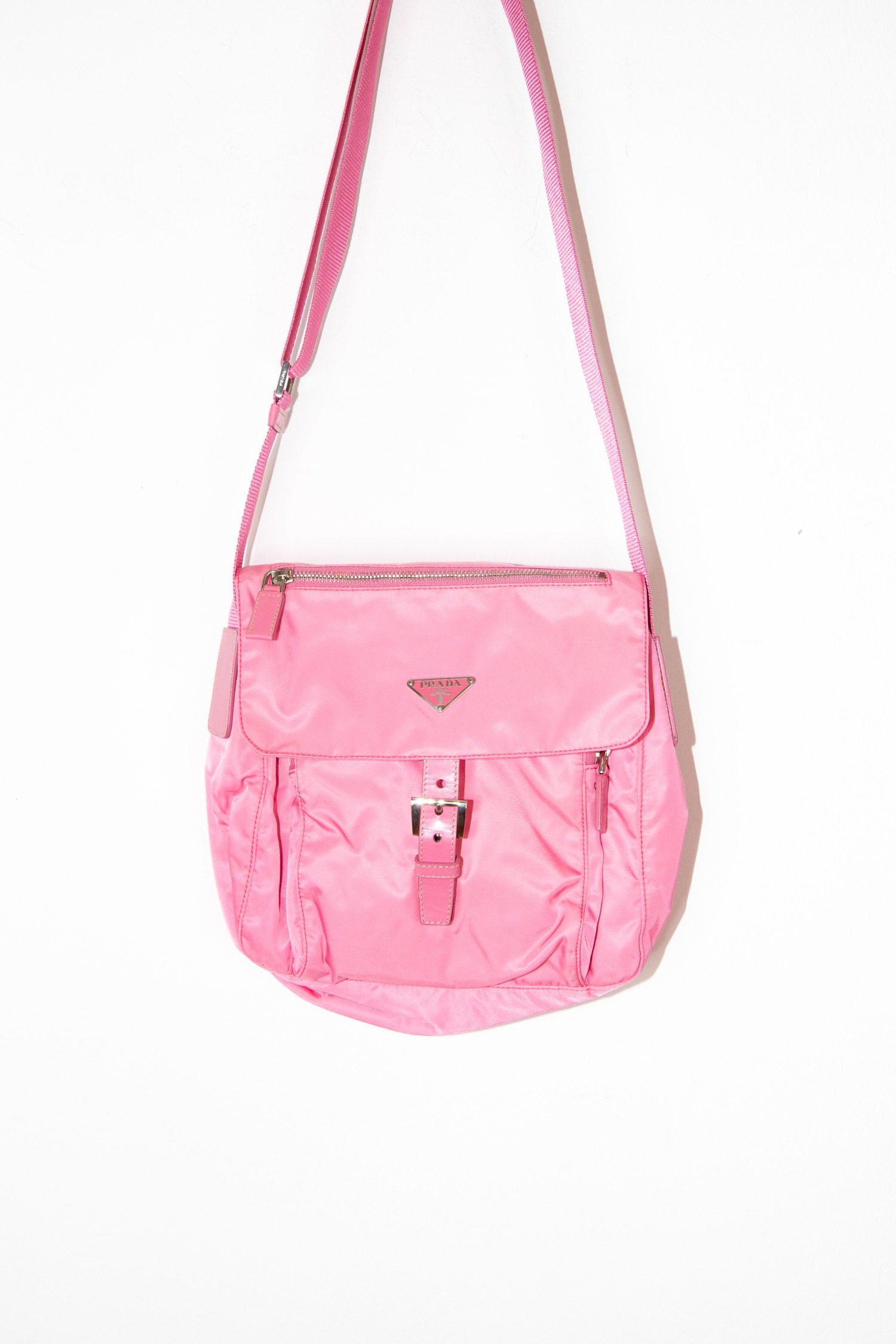 Thumbnail of http://Prada%20Tessuto%20Umhängetasche%20in%20Pink