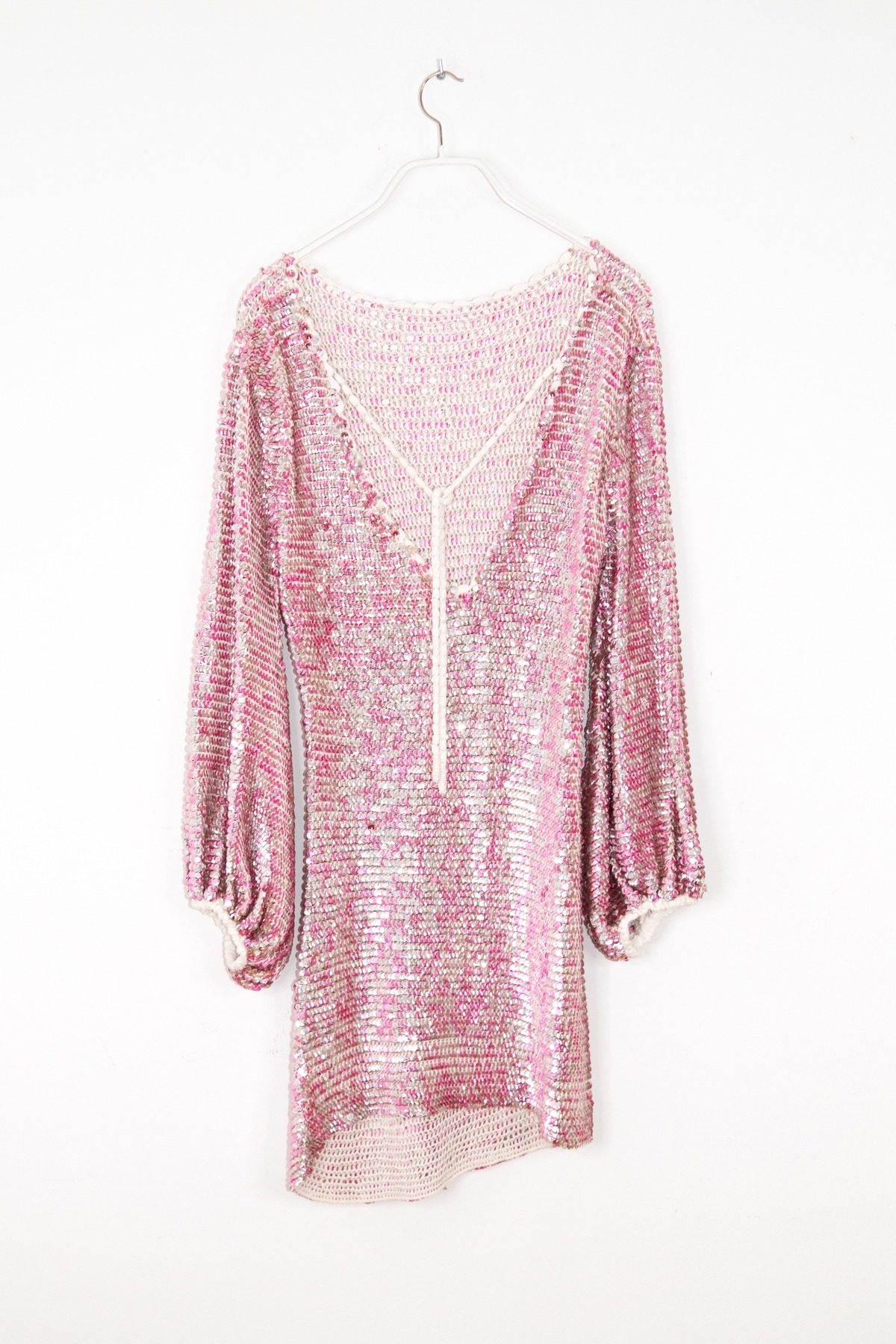 Thumbnail of http://Retrofête%20Häkelkleid%20mit%20Pailletten%20in%20Rosa%20und%20Silber