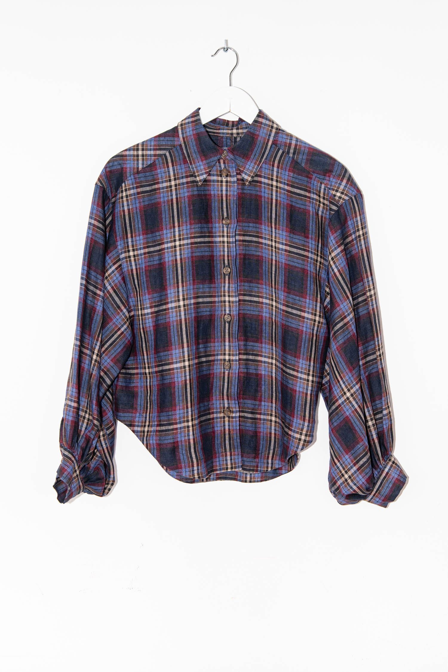 Thumbnail of http://Róhe%20Ada%20Bluse%20mit%20Karomuster%20in%20Dunkelblau
