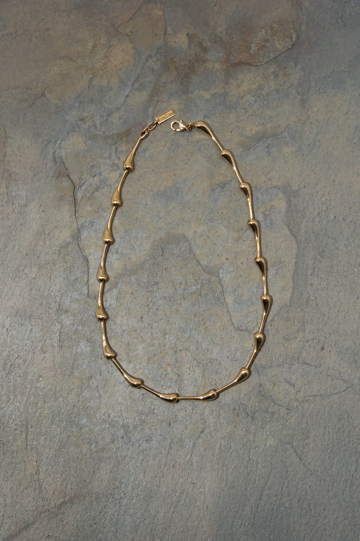 Thumbnail of http://Saint%20Laurent%20Halskette%20mit%20Tropfenförmigen%20Gliedern%20in%20Gold