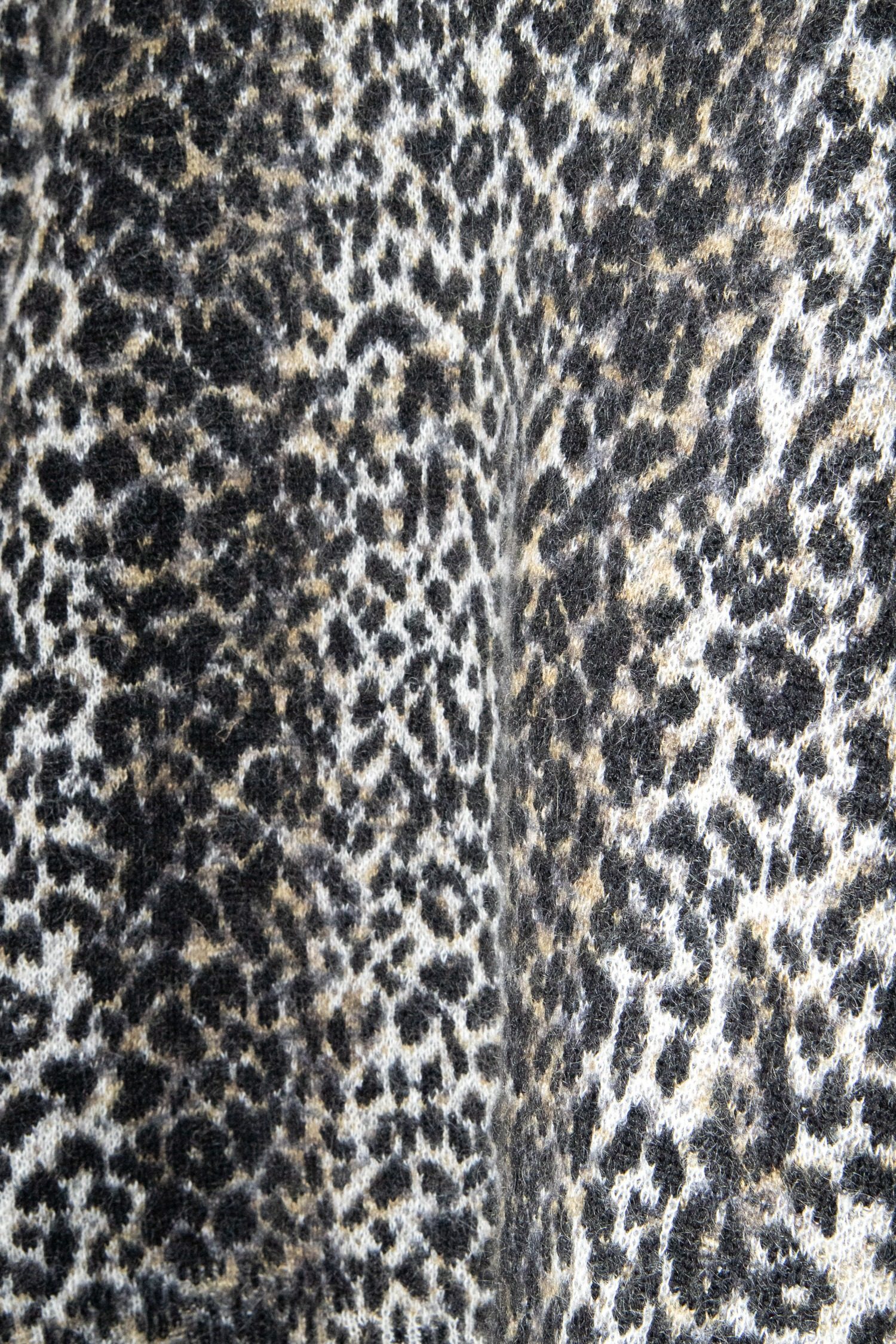 Thumbnail of http://Saint%20Laurent%20Strickpullover%20mit%20Leomuster