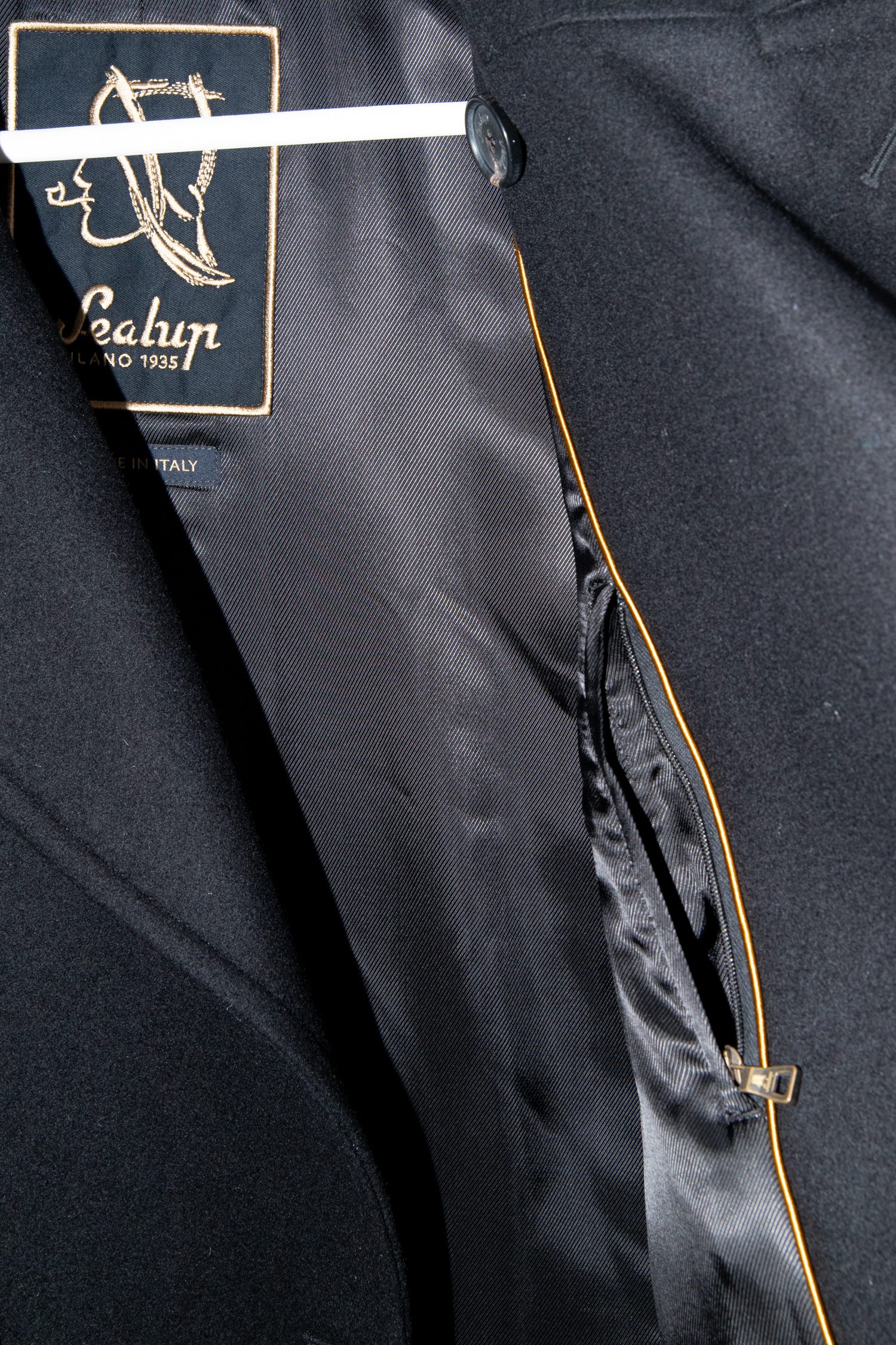 Thumbnail of http://Sealup%20Cabanjacke%20aus%20Wolle%20in%20Schwarz