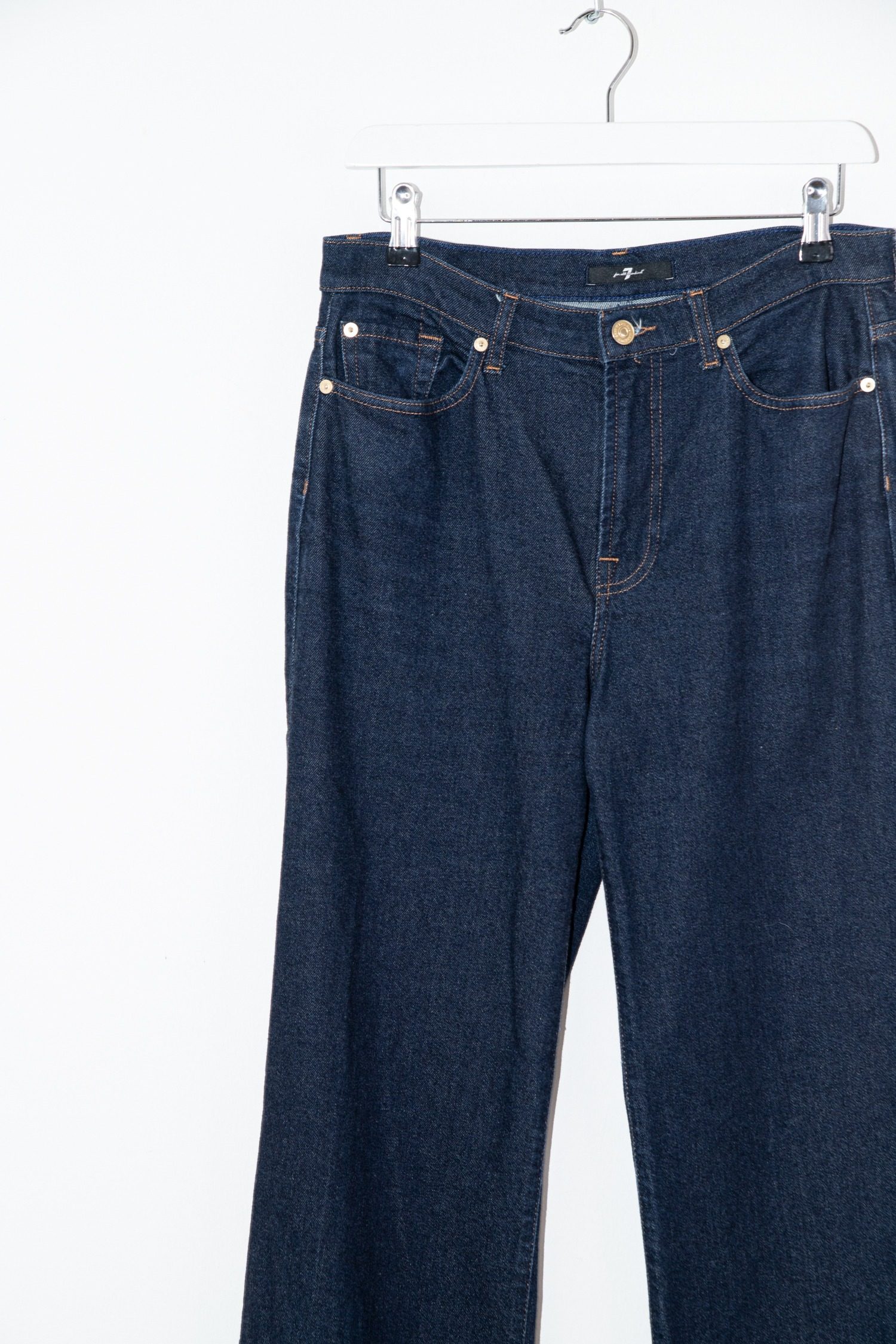 Thumbnail of http://7%20For%20All%20Mankind%20Modern%20Dojo%20Royal%20Jeans%20in%20Dunkelblau